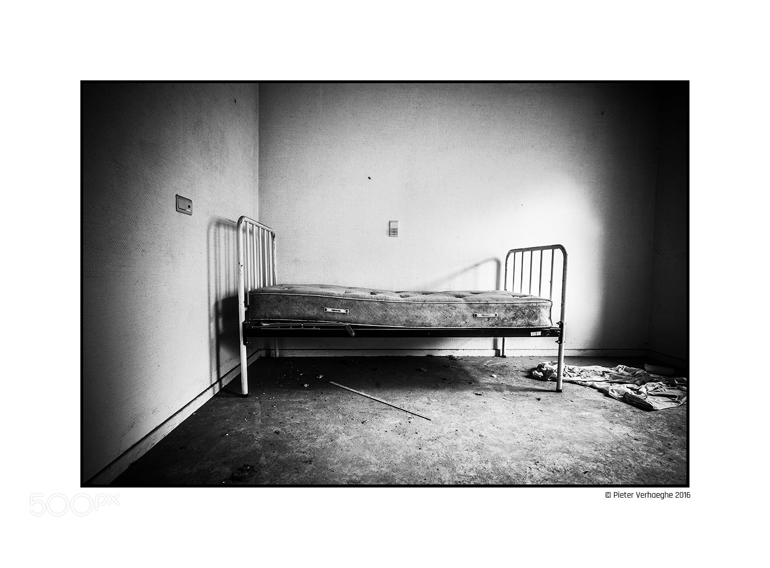 Nikon D4 sample photo. Bed photography