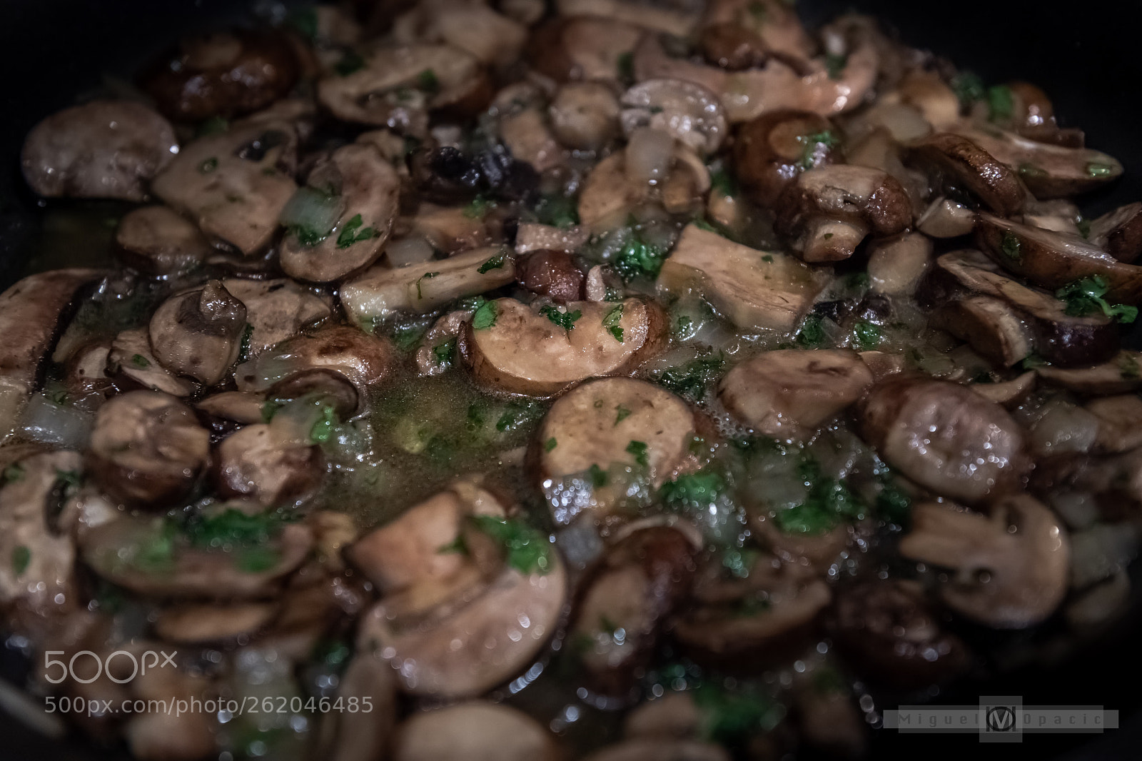 Nikon D5 sample photo. Cooking time photography