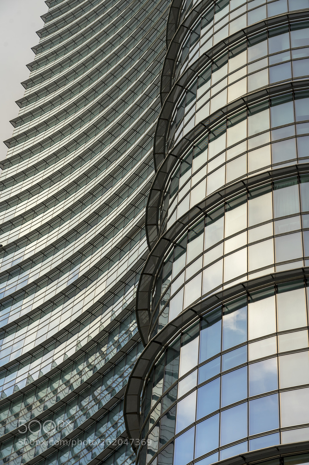 Sony a7 II sample photo. Modern buildings in gae photography
