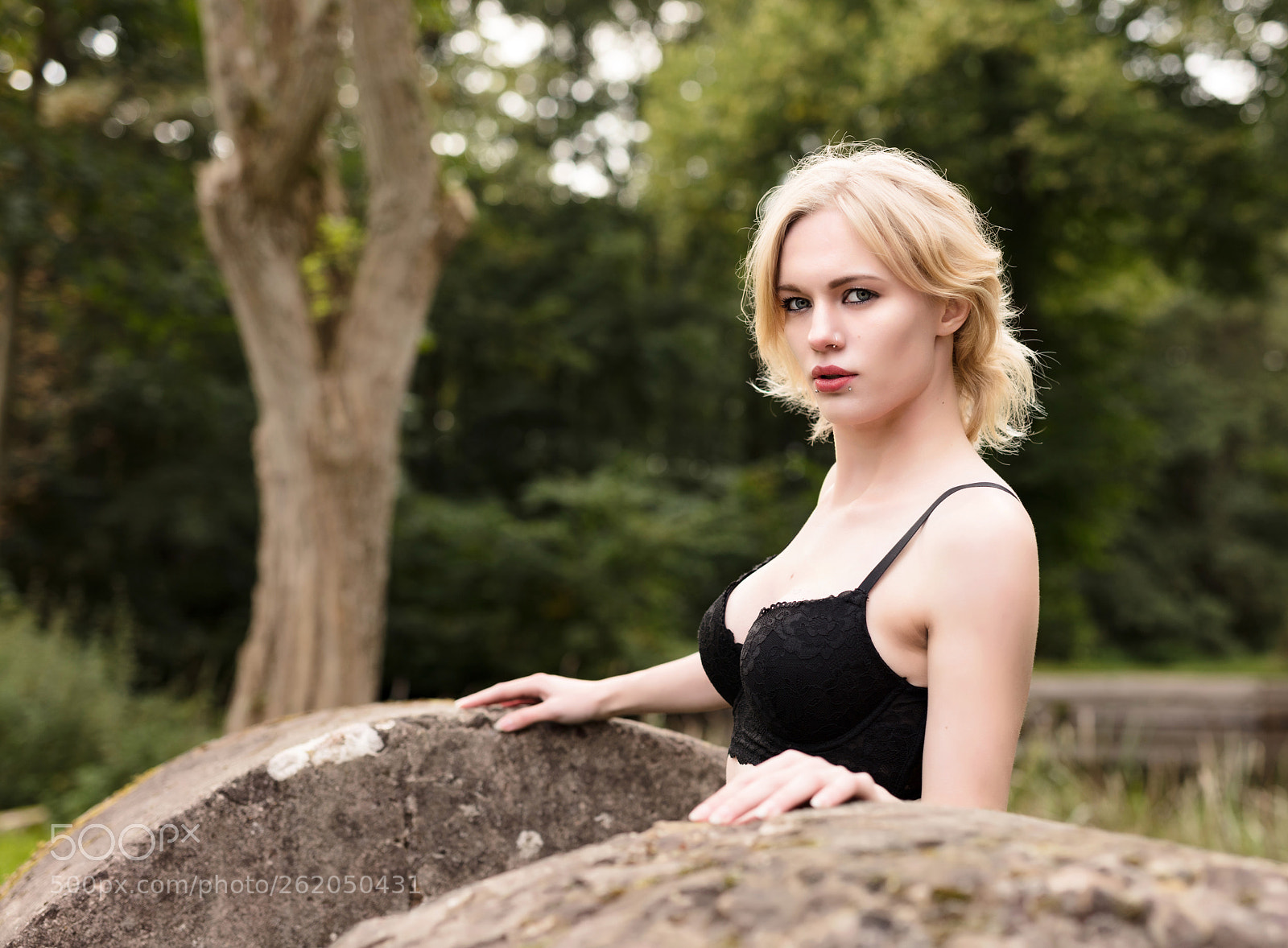 Canon EOS 5DS sample photo. Jennie. photography
