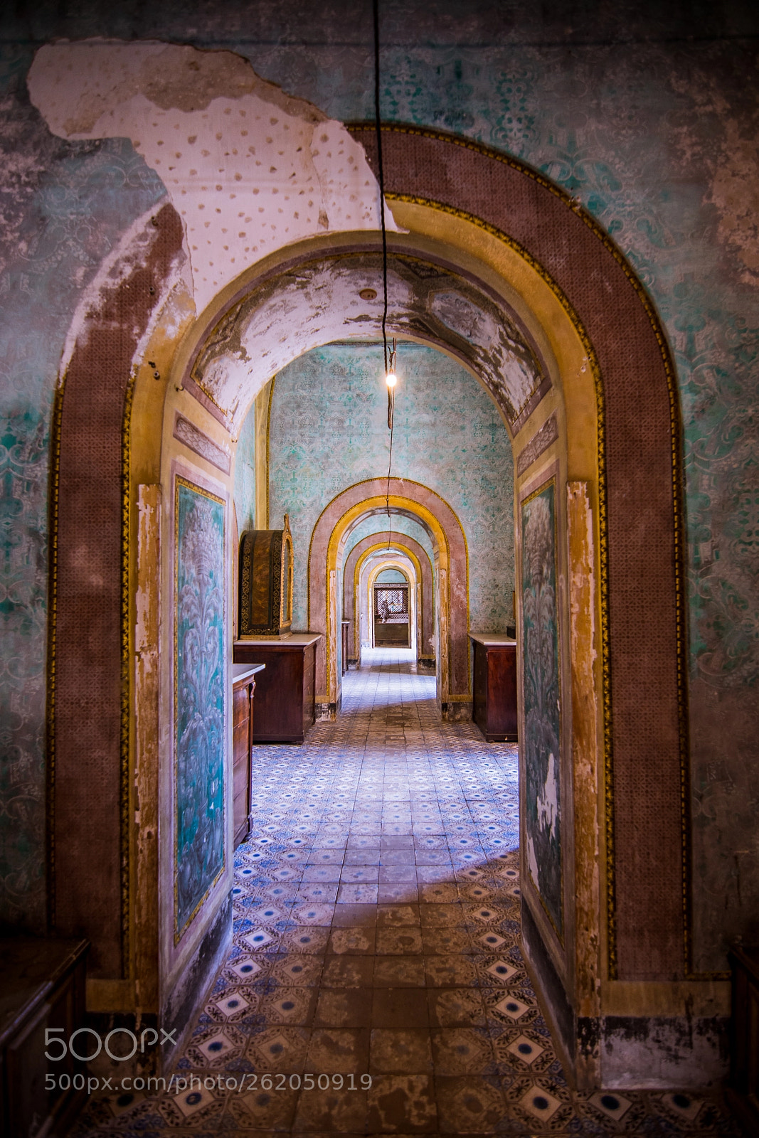 Nikon D7100 sample photo. The hallway photography