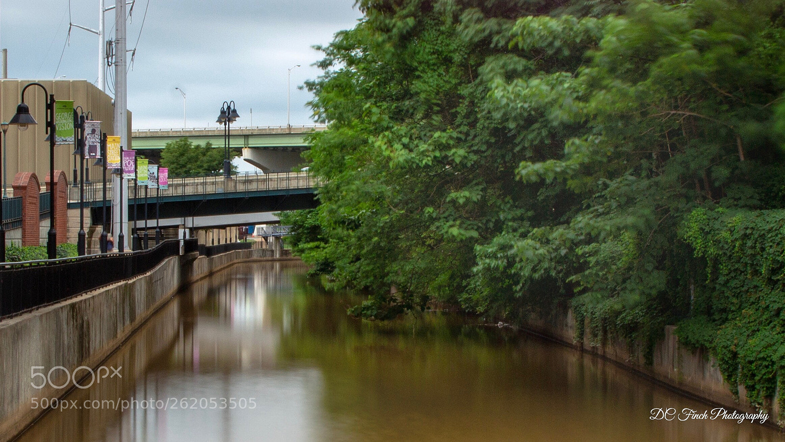 Canon EOS 700D (EOS Rebel T5i / EOS Kiss X7i) sample photo. Richmond virginia canal  photography