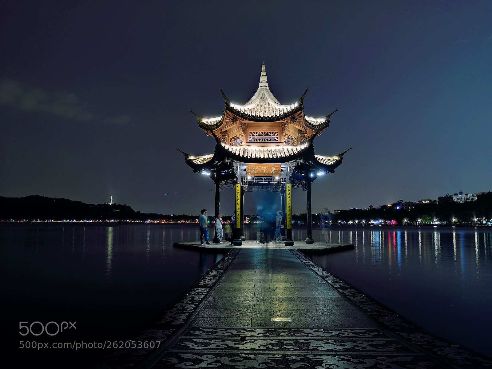 HUAWEI Honor 10 sample photo. Night of  west lake，9 photography