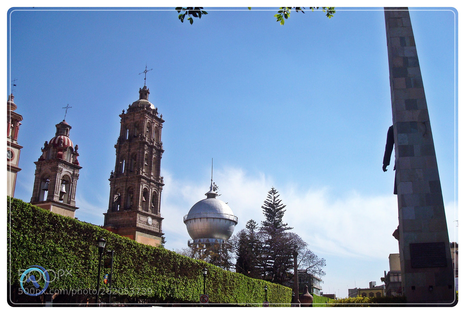Sony DSC-W90 sample photo. Calzada independencia photography