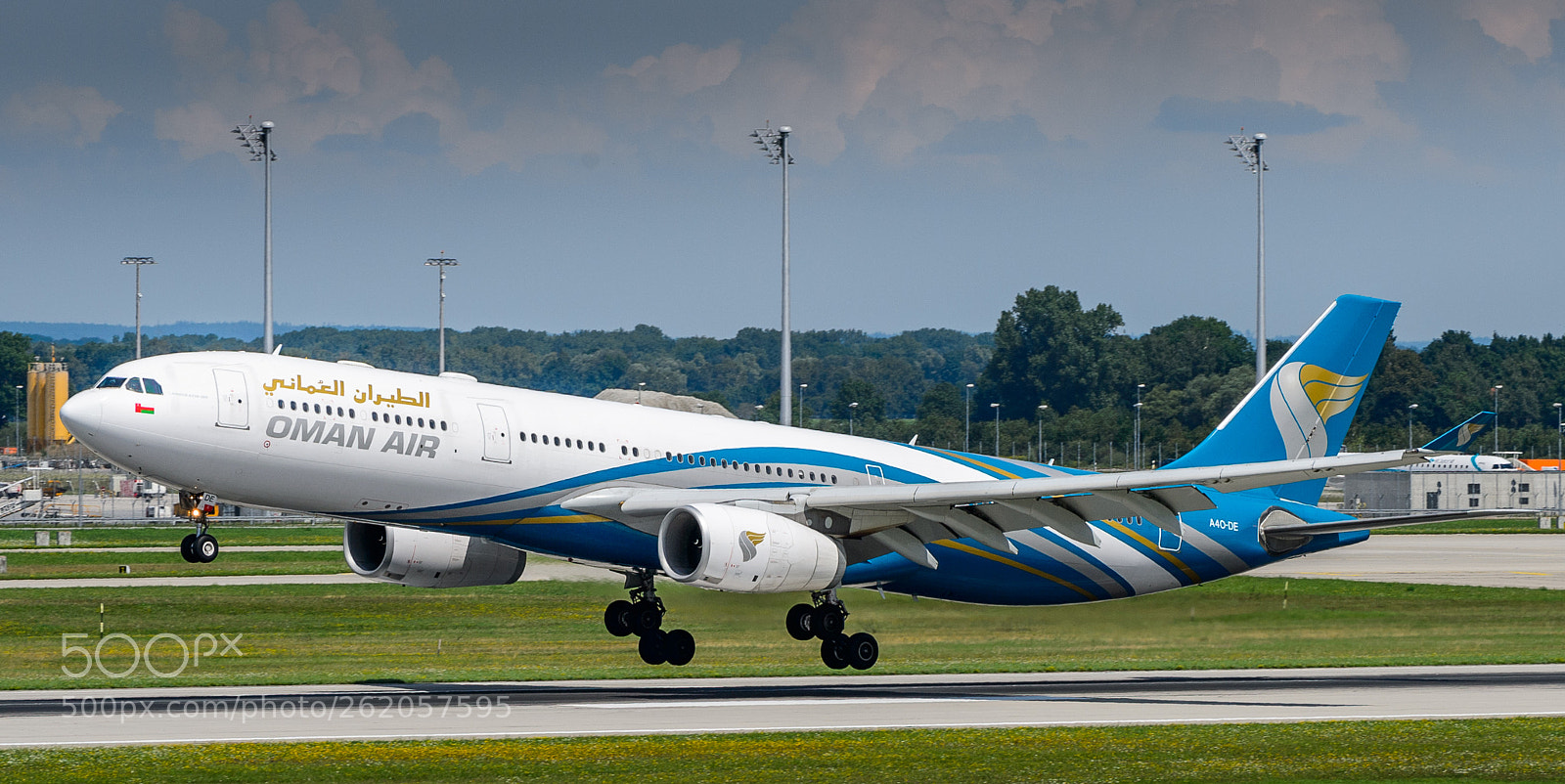 Nikon D4 sample photo. Oman air flights photography
