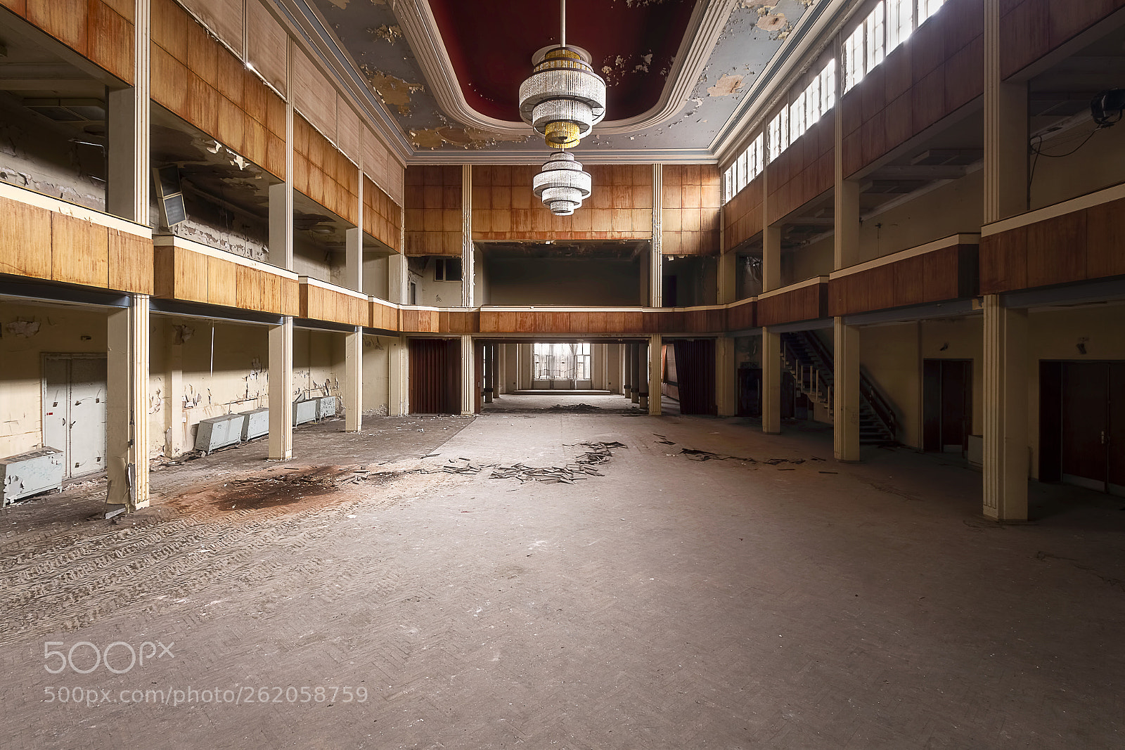 Canon EOS 650D (EOS Rebel T4i / EOS Kiss X6i) sample photo. Abandoned theatre. photography