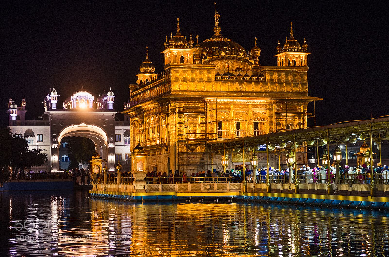 Nikon D5100 sample photo. The golden temple photography