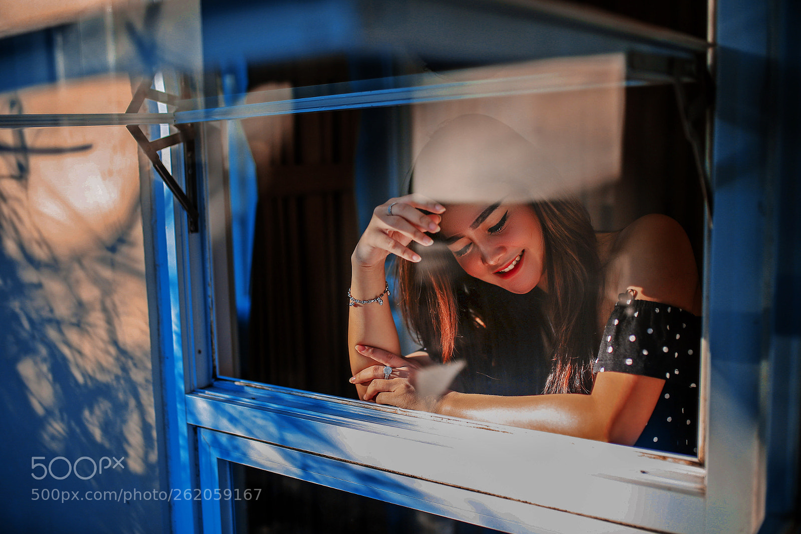 Canon EOS 6D sample photo. Sunny window photography