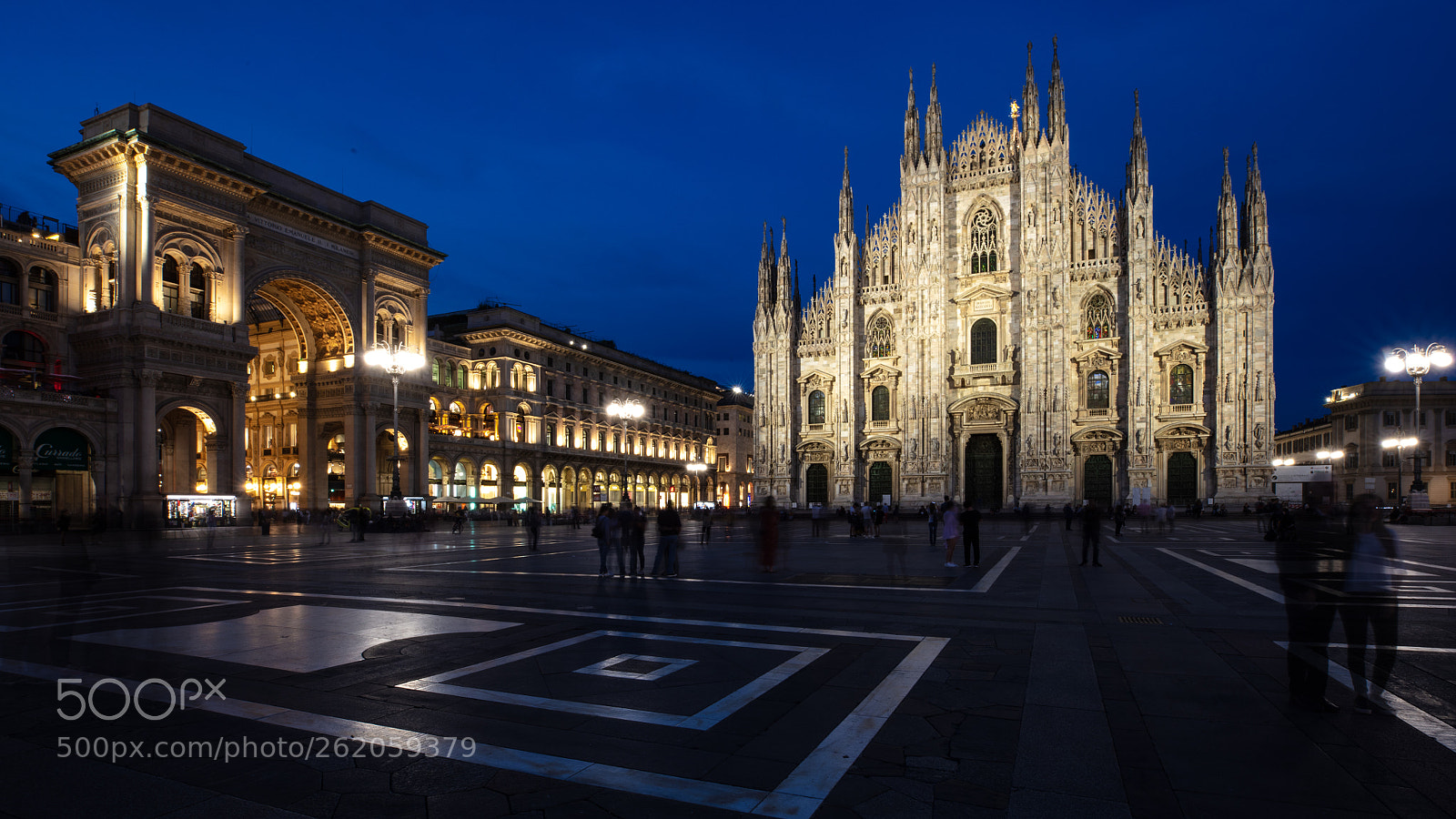 Canon EOS 5DS R sample photo. Milan cathedral photography