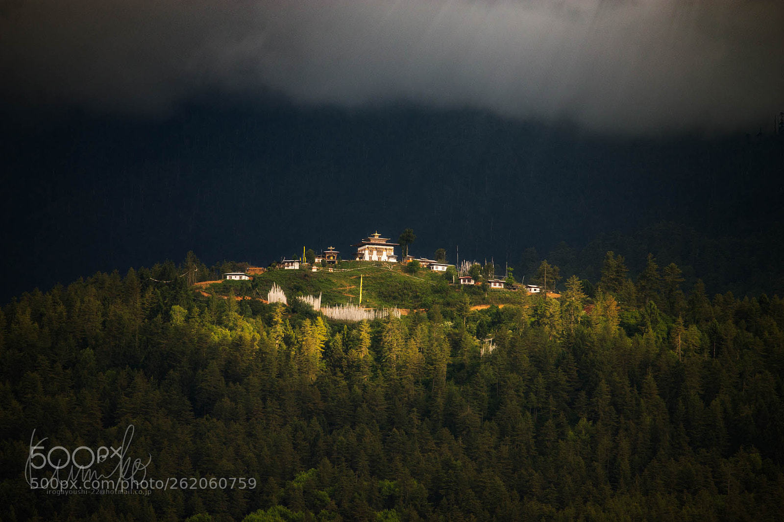 Canon EOS 6D Mark II sample photo. The monastery photography