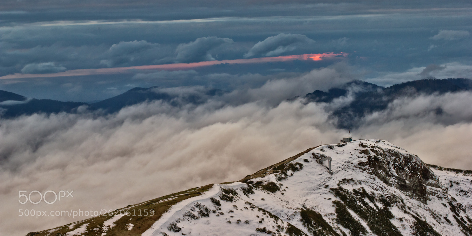 Canon EOS 550D (EOS Rebel T2i / EOS Kiss X4) sample photo. Above the clouds 2 photography