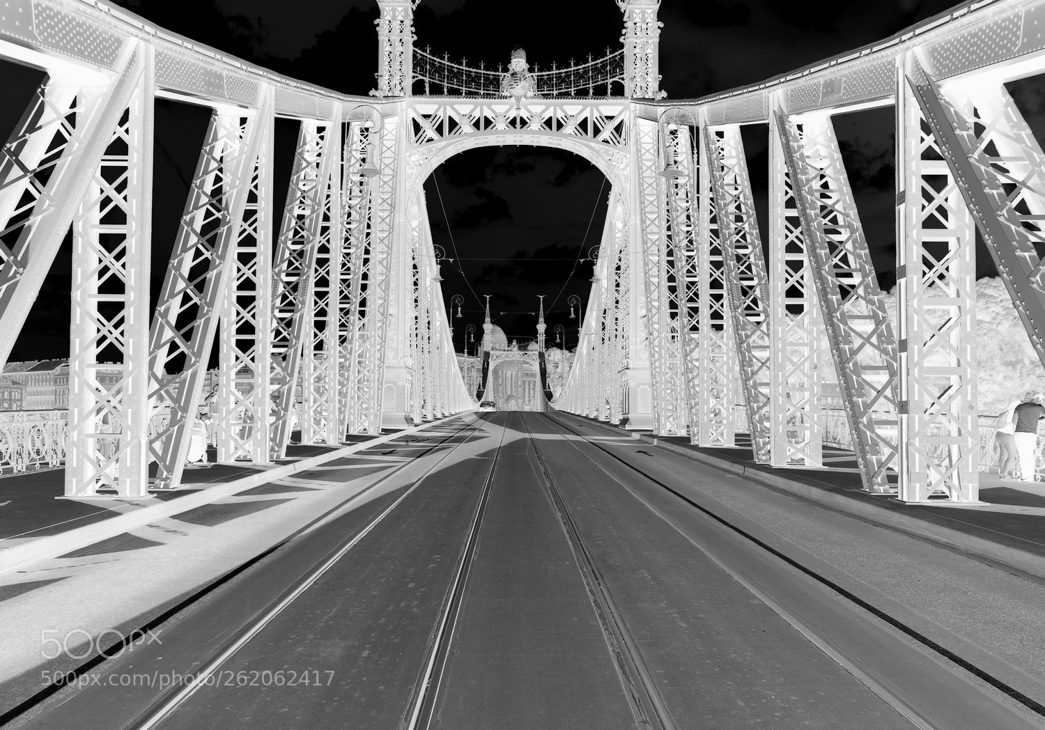 Sony Cyber-shot DSC-RX100 sample photo. Bridge to negative buda photography