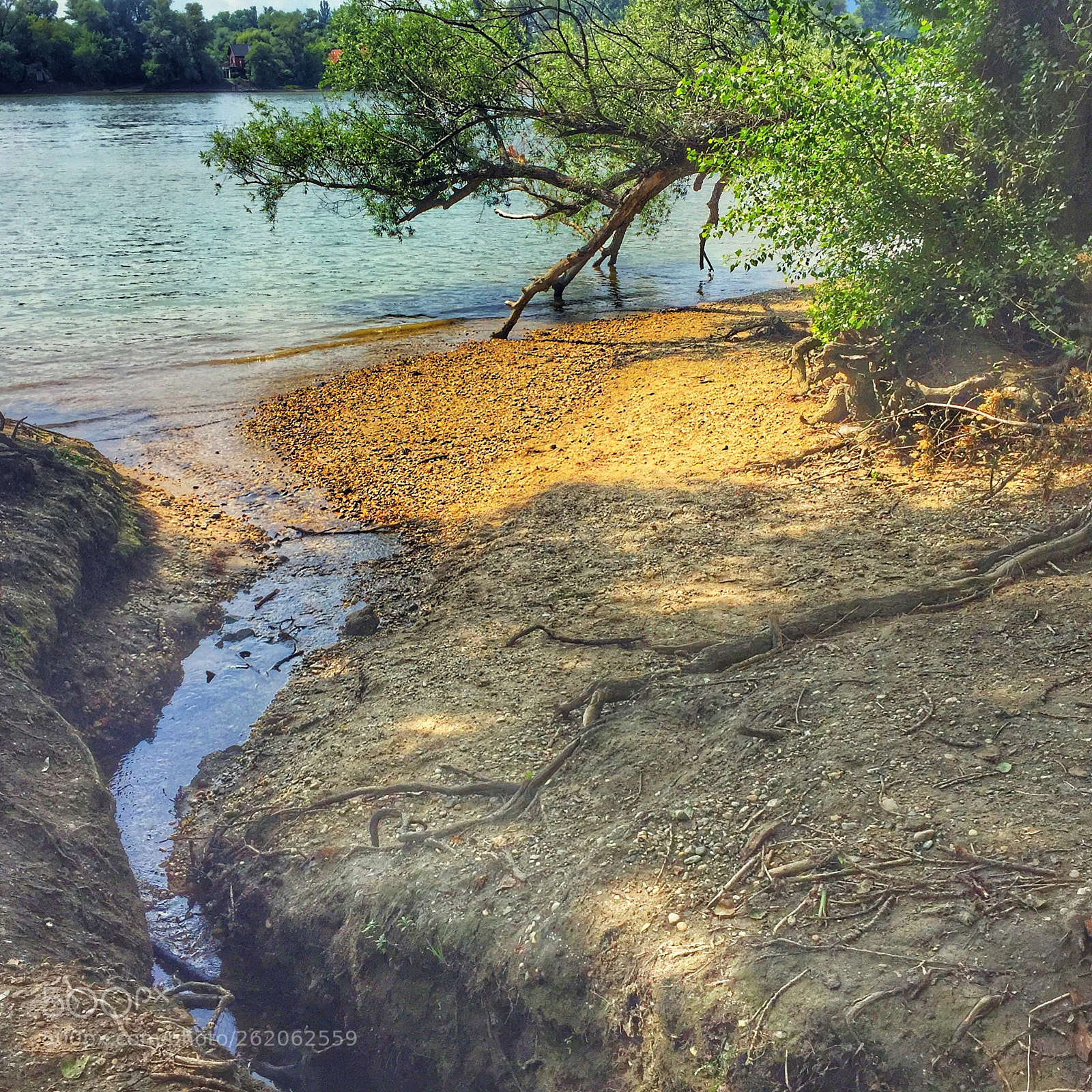 Apple iPhone 6 sample photo. Outfall at the danube photography