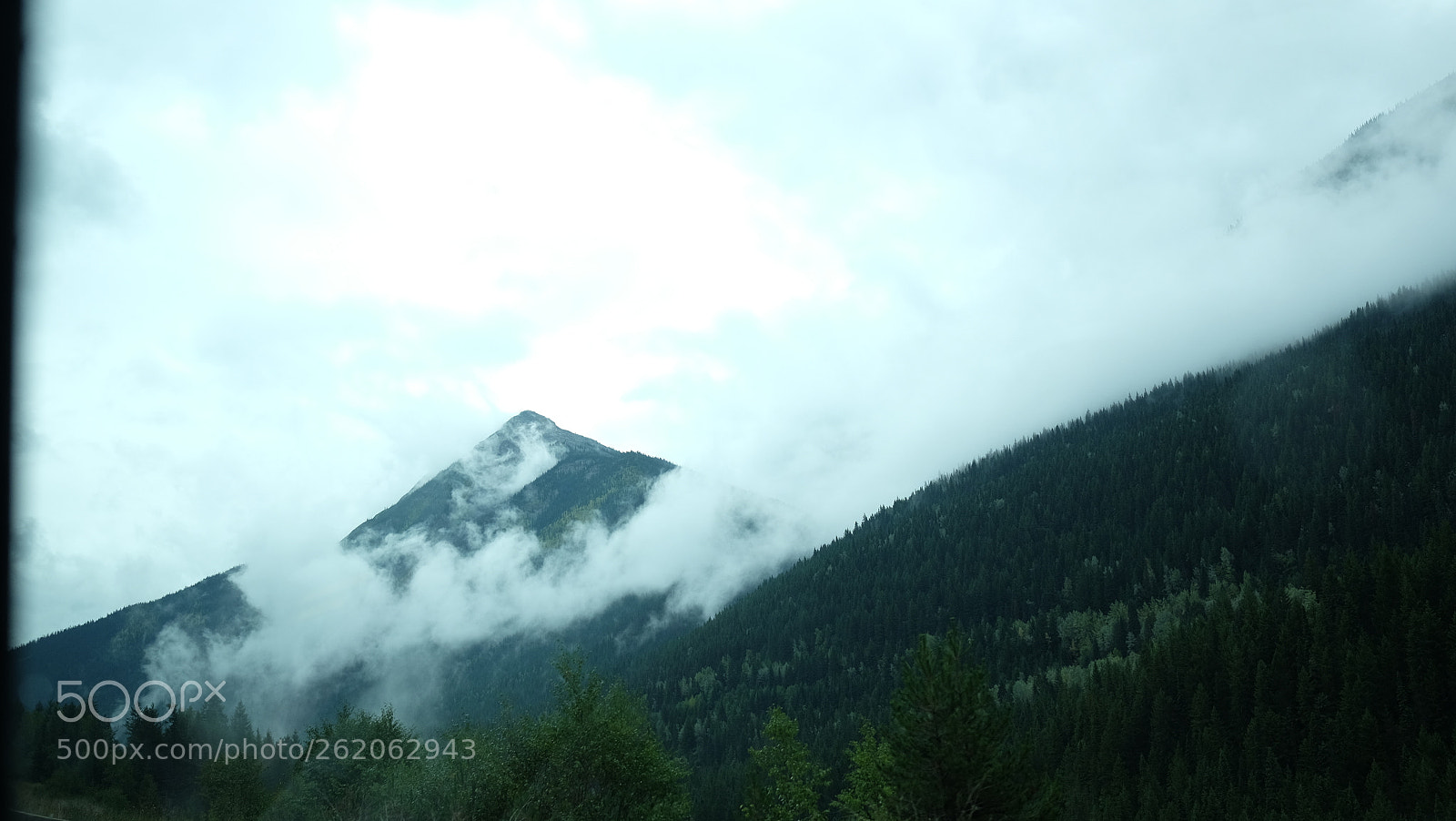 Fujifilm X-T10 sample photo. Mountain peak during a photography