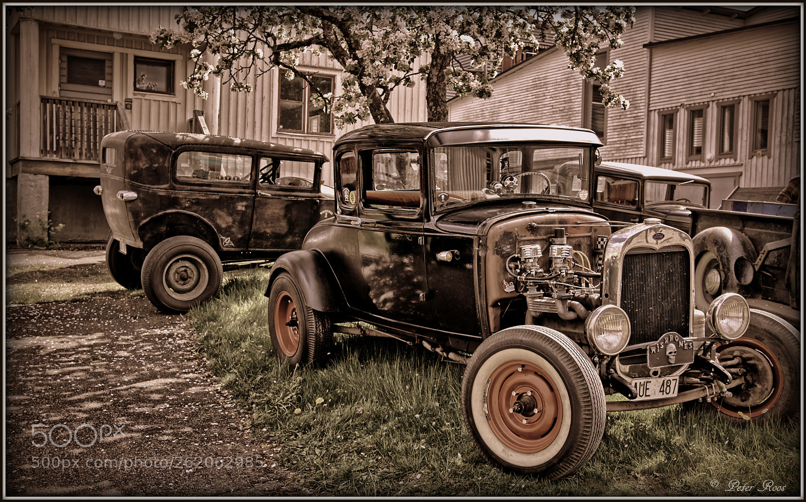 Canon EOS 7D Mark II sample photo. Oldies resting in the photography