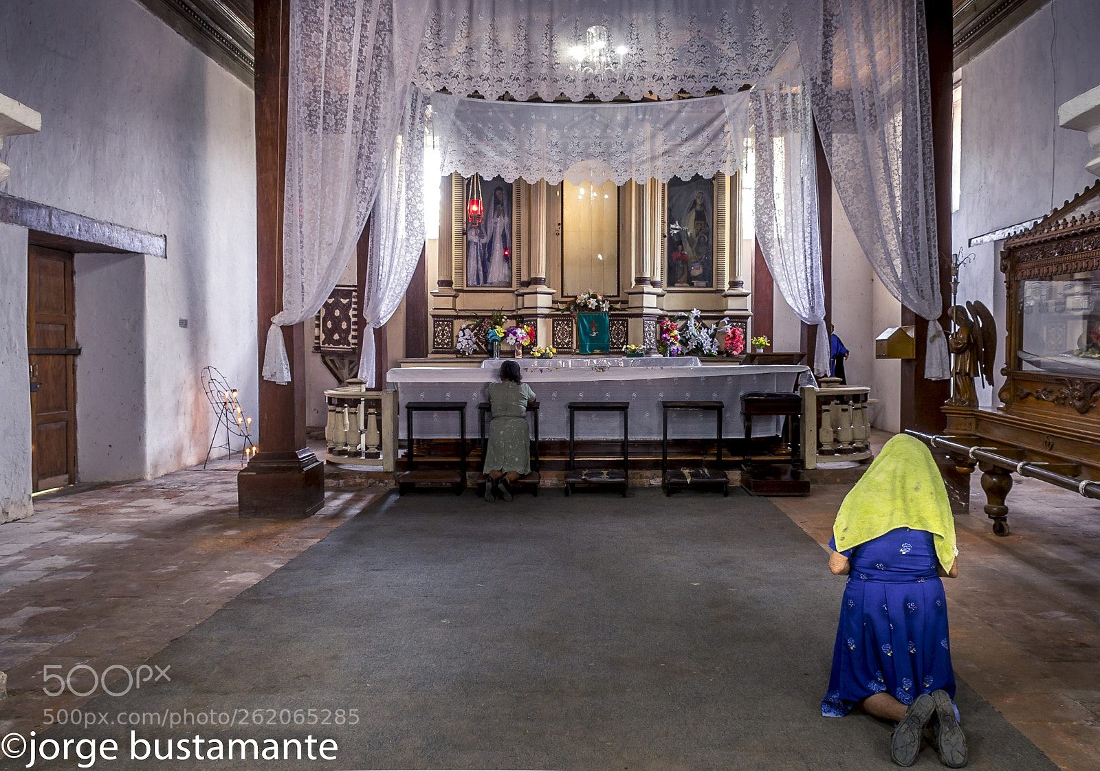 Nikon D7500 sample photo. Interior iglesia. photography