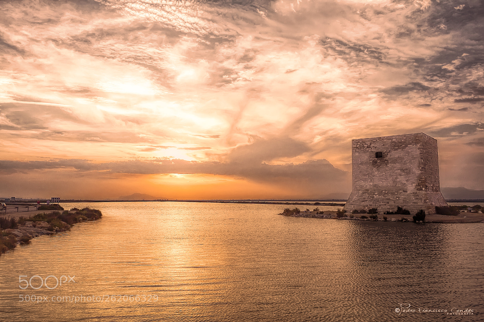 Canon EOS 5D Mark II sample photo. Fuego al atardecer-fire at photography