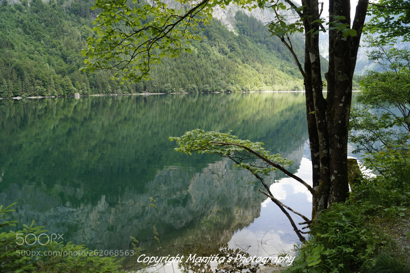 Sony SLT-A58 sample photo. Leopldsteiner see eisenerz photography