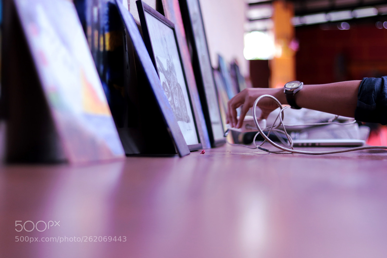 Canon EOS 77D (EOS 9000D / EOS 770D) + Canon EF 50mm F1.8 STM sample photo. Paintings photography