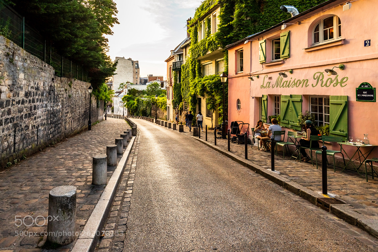 Canon EOS 6D Mark II sample photo. La maison rose photography