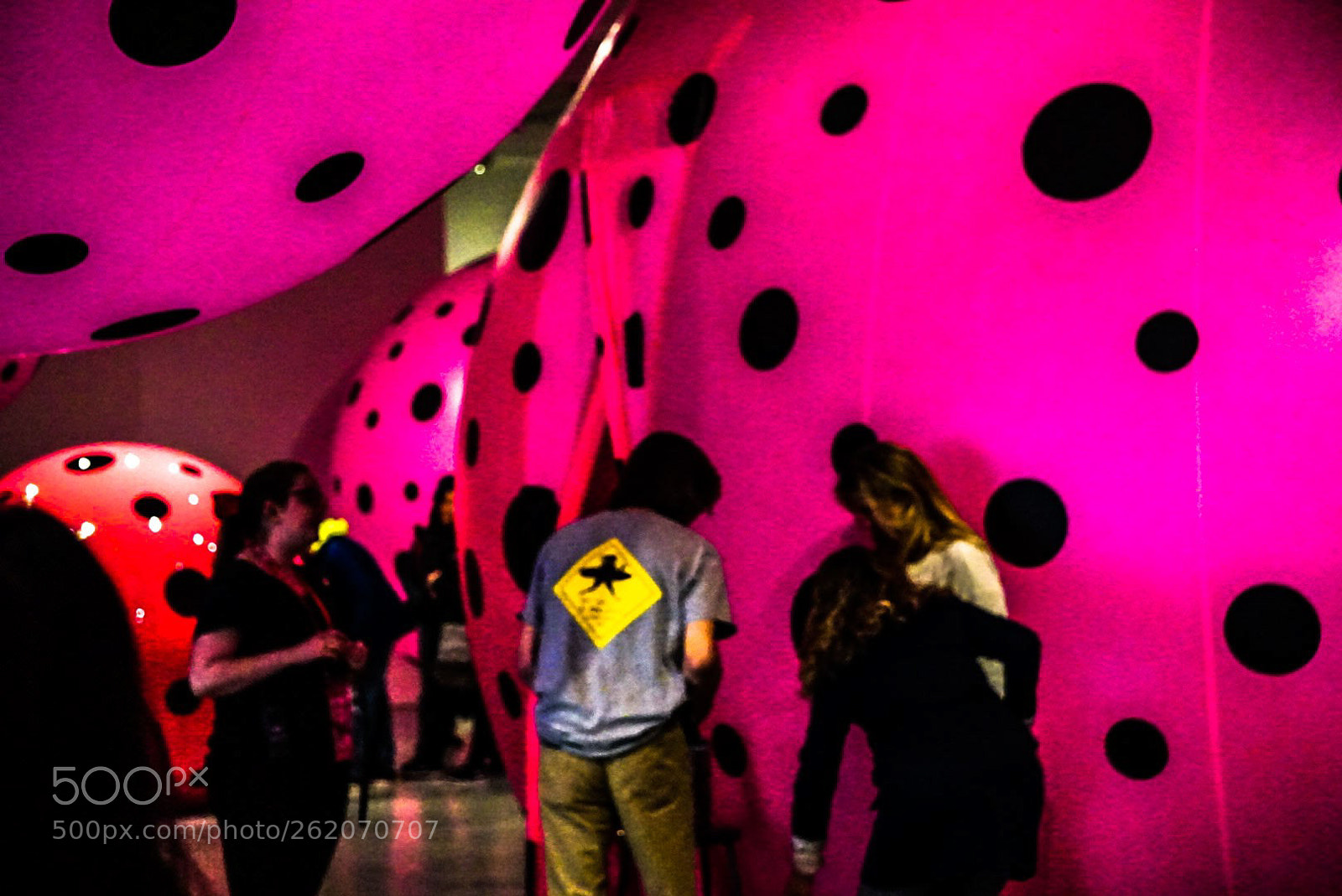 Sony a6000 sample photo. The crowd at kusama's photography