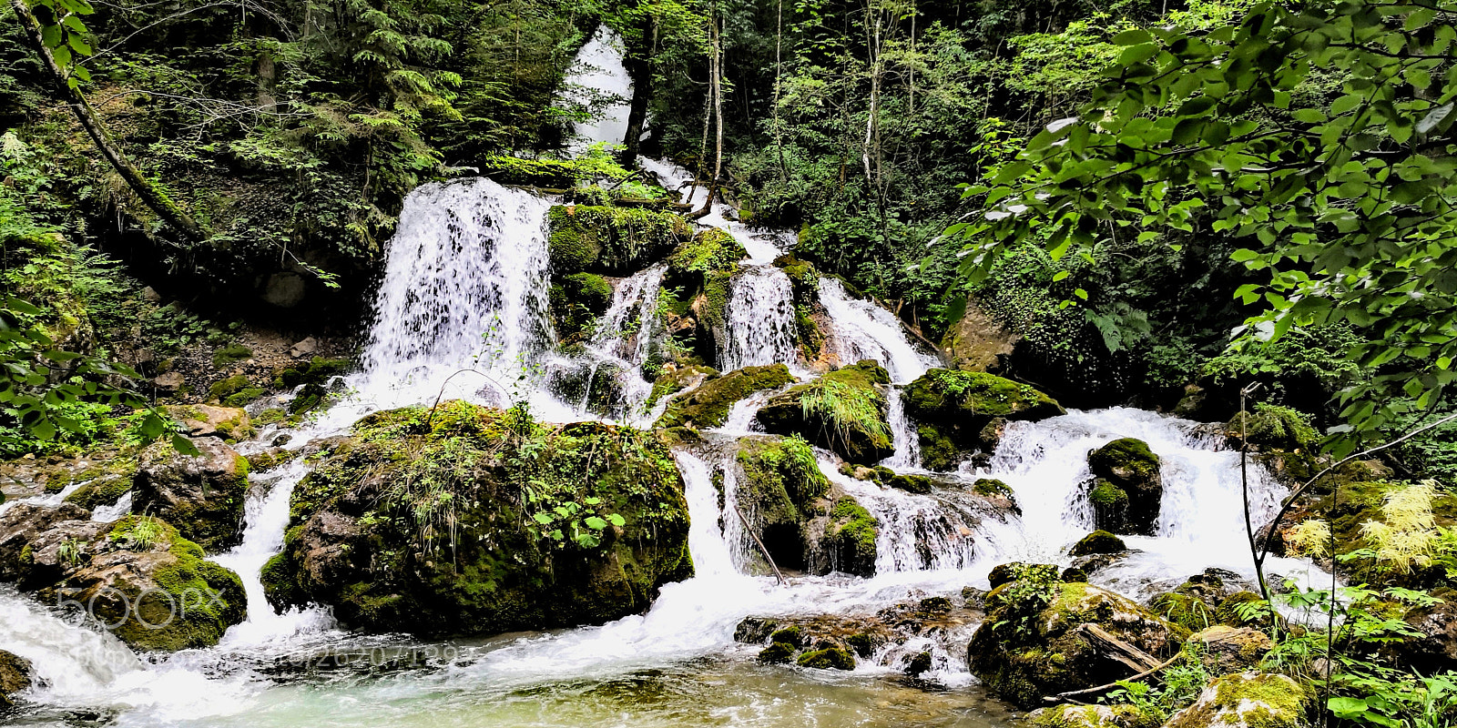 HUAWEI Mate 10 Pro sample photo. Waterfall in the alps photography