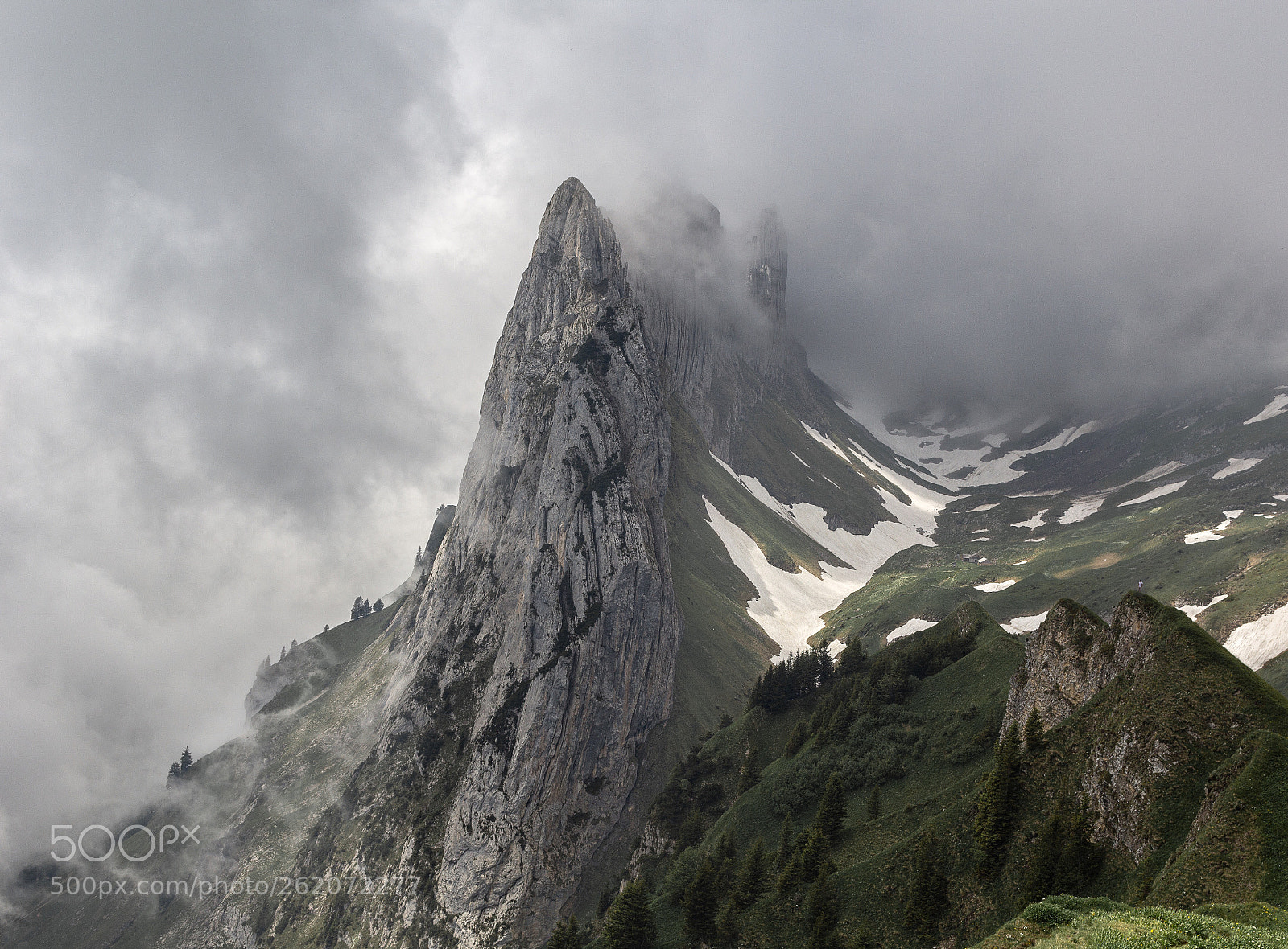 Canon EOS 60D sample photo. Swiss mointains photography