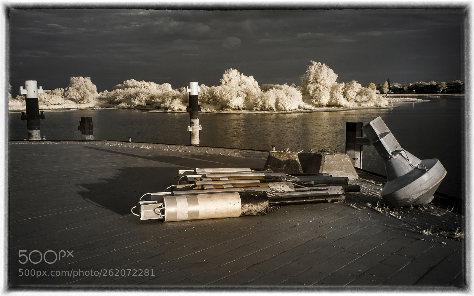 Nikon D70 sample photo. Bitter harbor impression photography