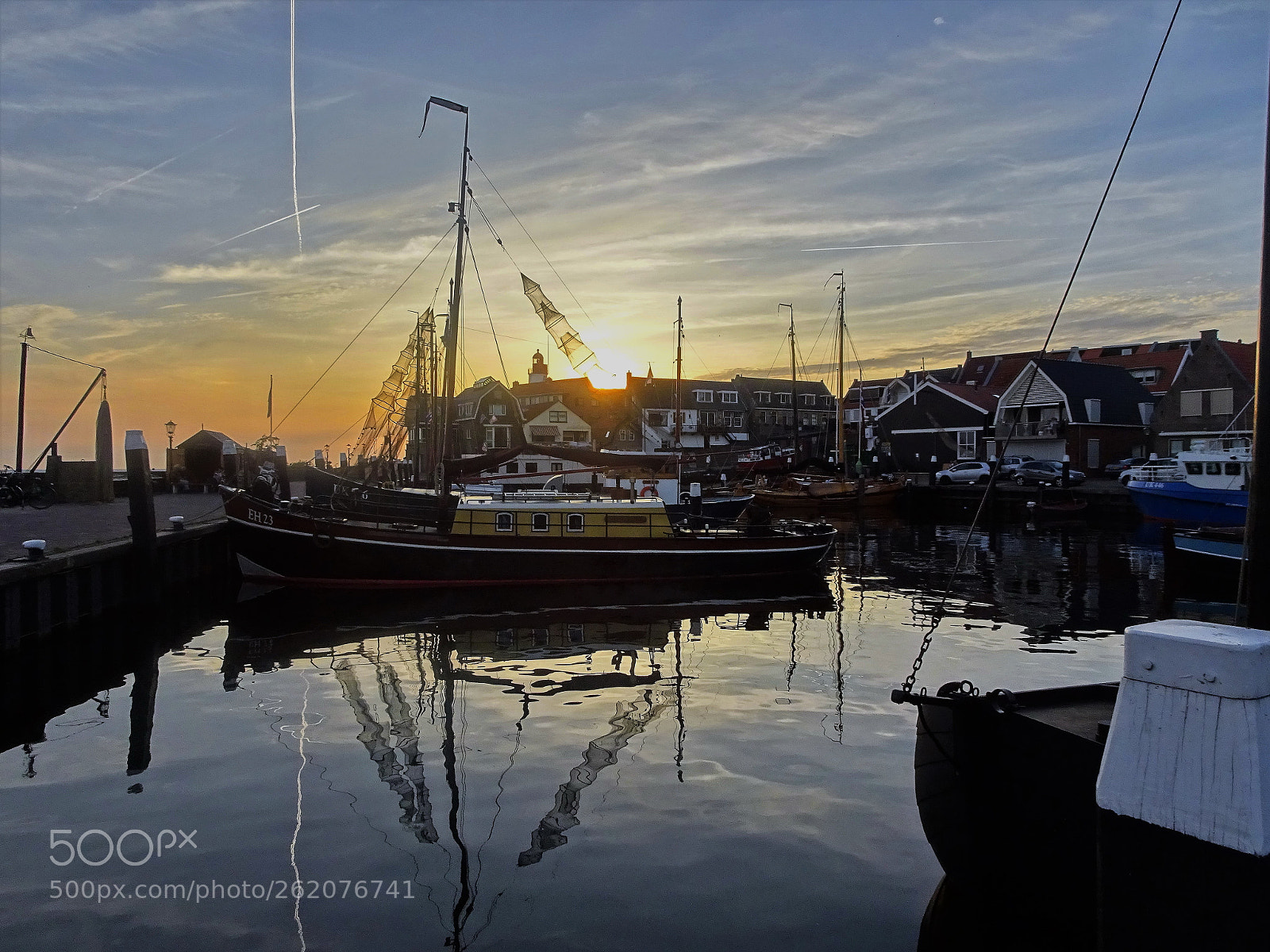 Sony Cyber-shot DSC-HX90V sample photo. Port urk sunset photography