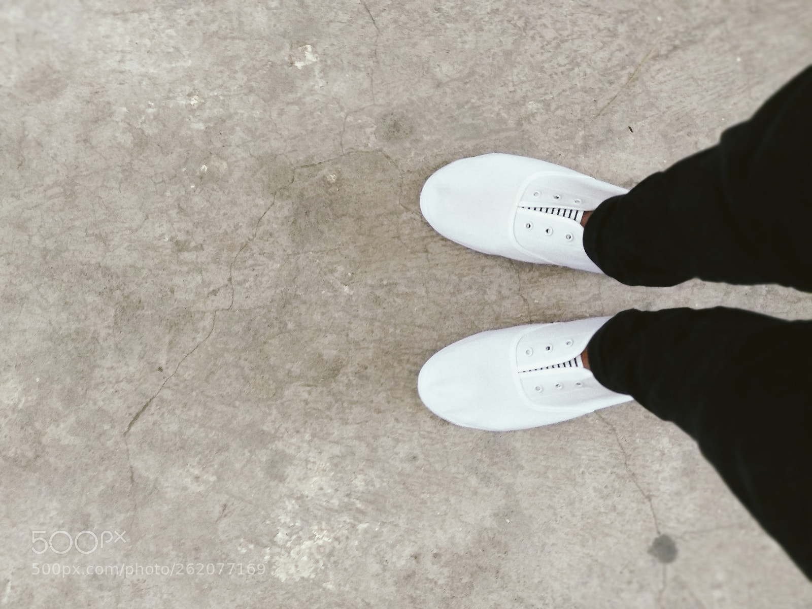 Xiaomi Mi A1 sample photo. White sneaker photography
