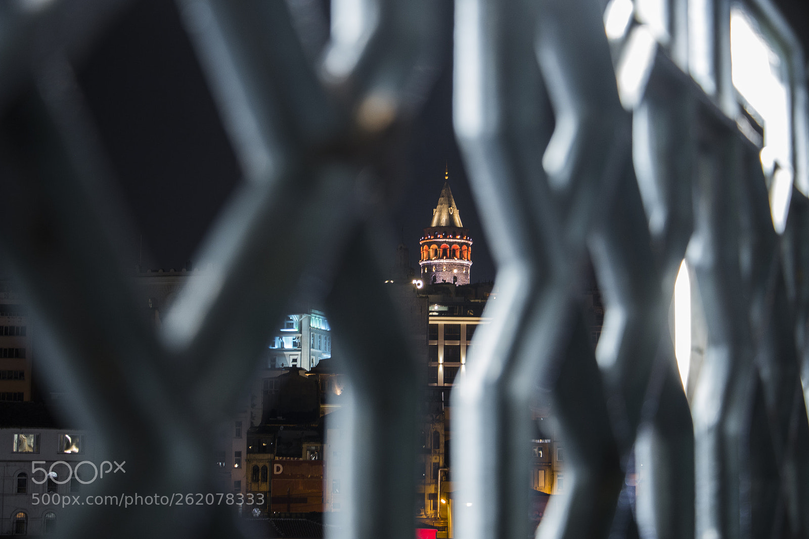 Canon EOS 70D sample photo. I didn't stuck galata photography