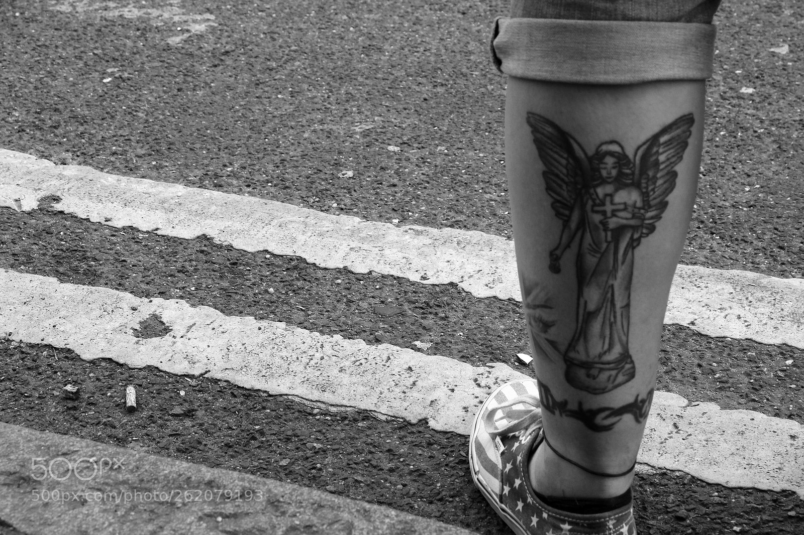 Canon EOS 1200D (EOS Rebel T5 / EOS Kiss X70 / EOS Hi) + Canon EF-S 15-85mm F3.5-5.6 IS USM sample photo. Tattoo photography