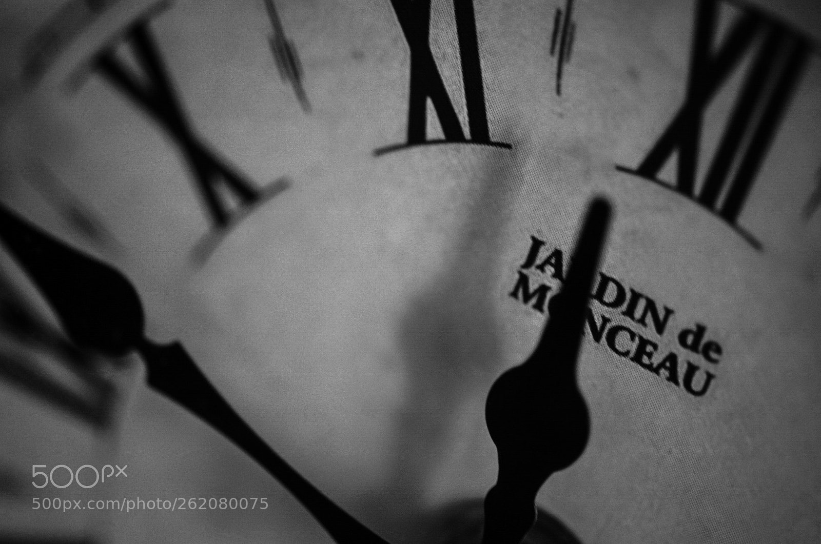 Nikon D5500 sample photo. Tick tock photography