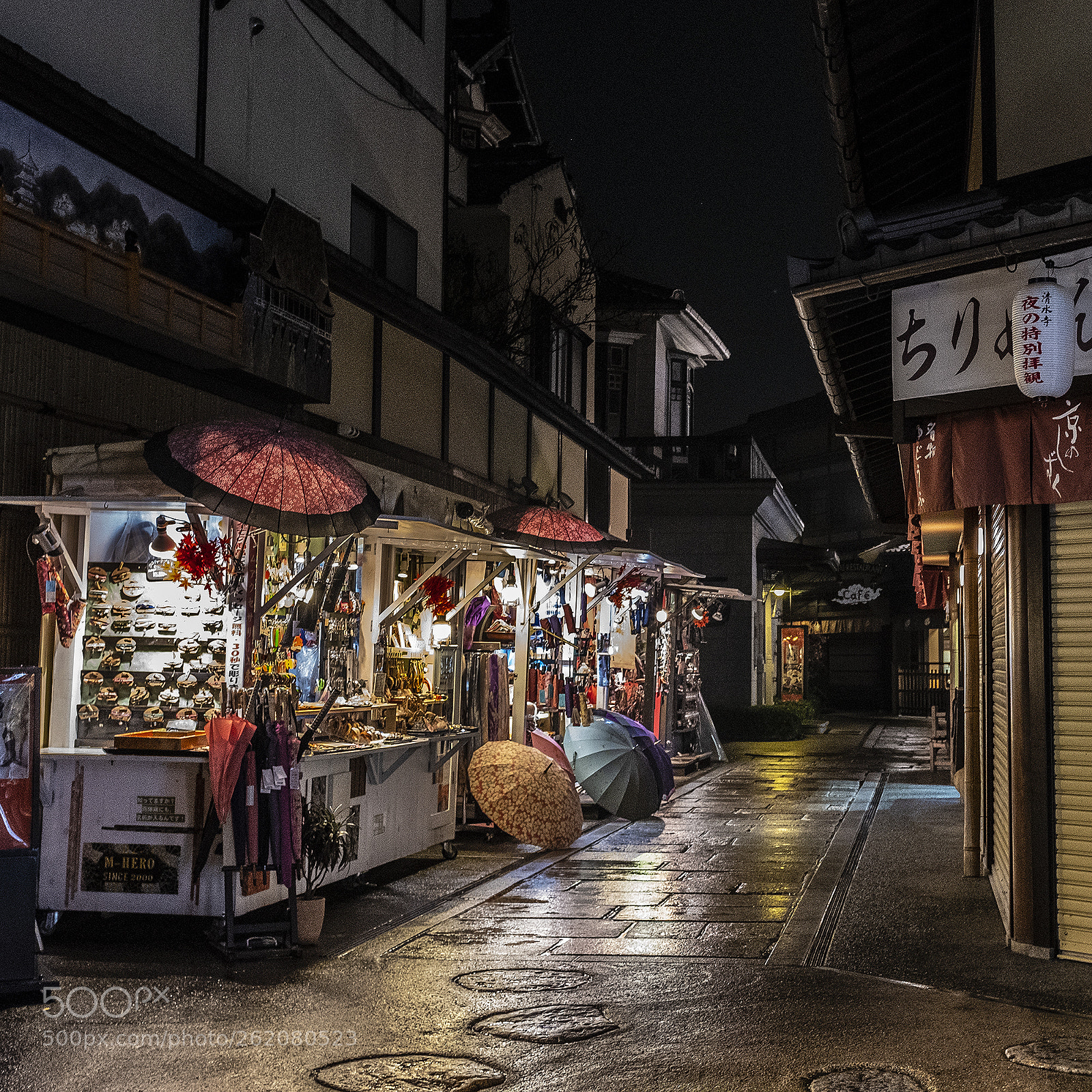 Fujifilm X100F sample photo. Alley in kyoto photography