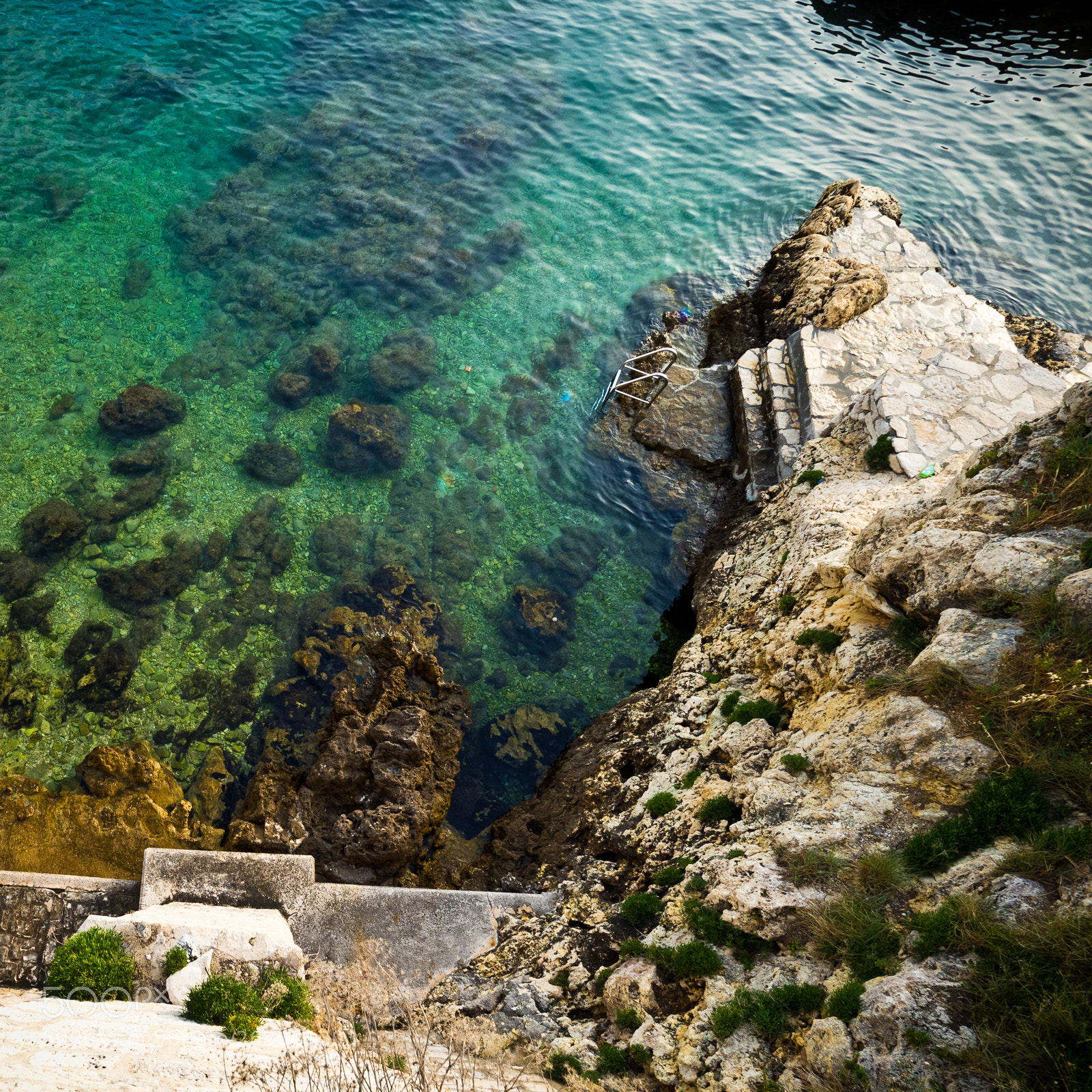 Olympus OM-D E-M5 II sample photo. Cliffs of rovinj photography