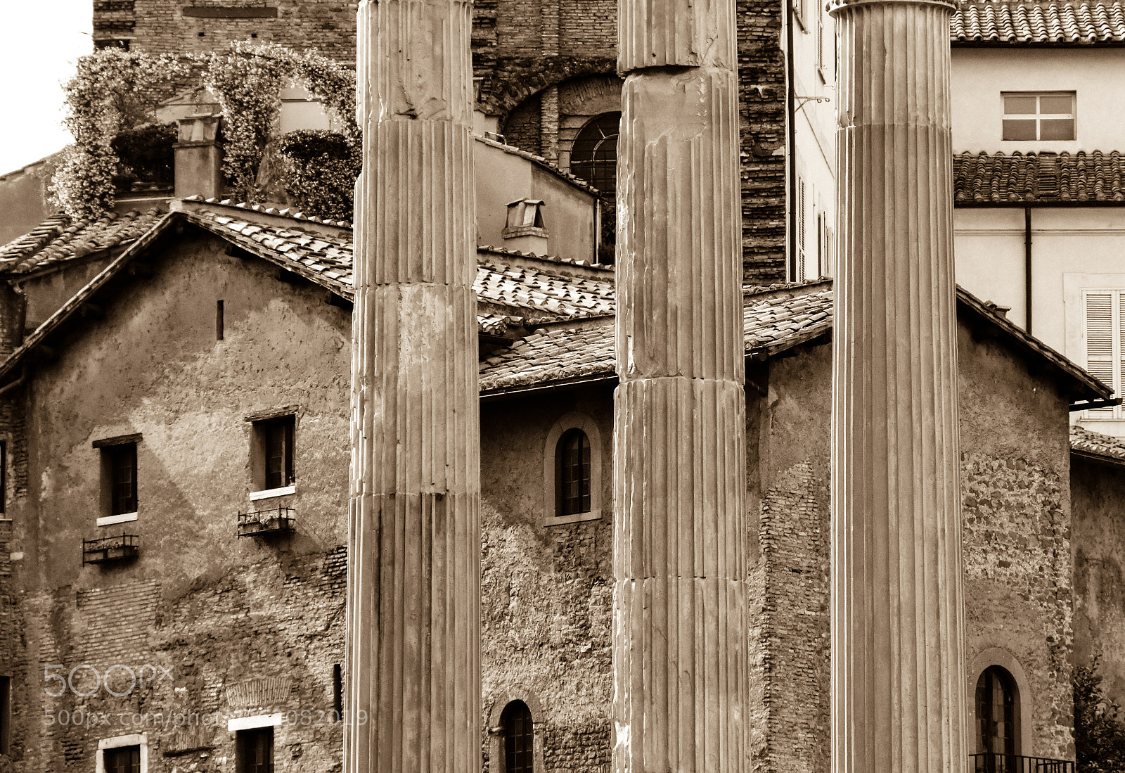 Nikon D7200 sample photo. Roman columns photography