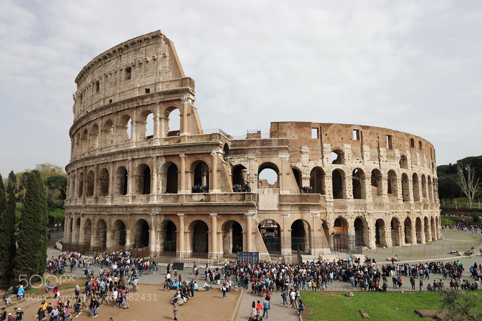 Canon EF-S 10-18mm F4.5–5.6 IS STM sample photo. Il colosseo photography