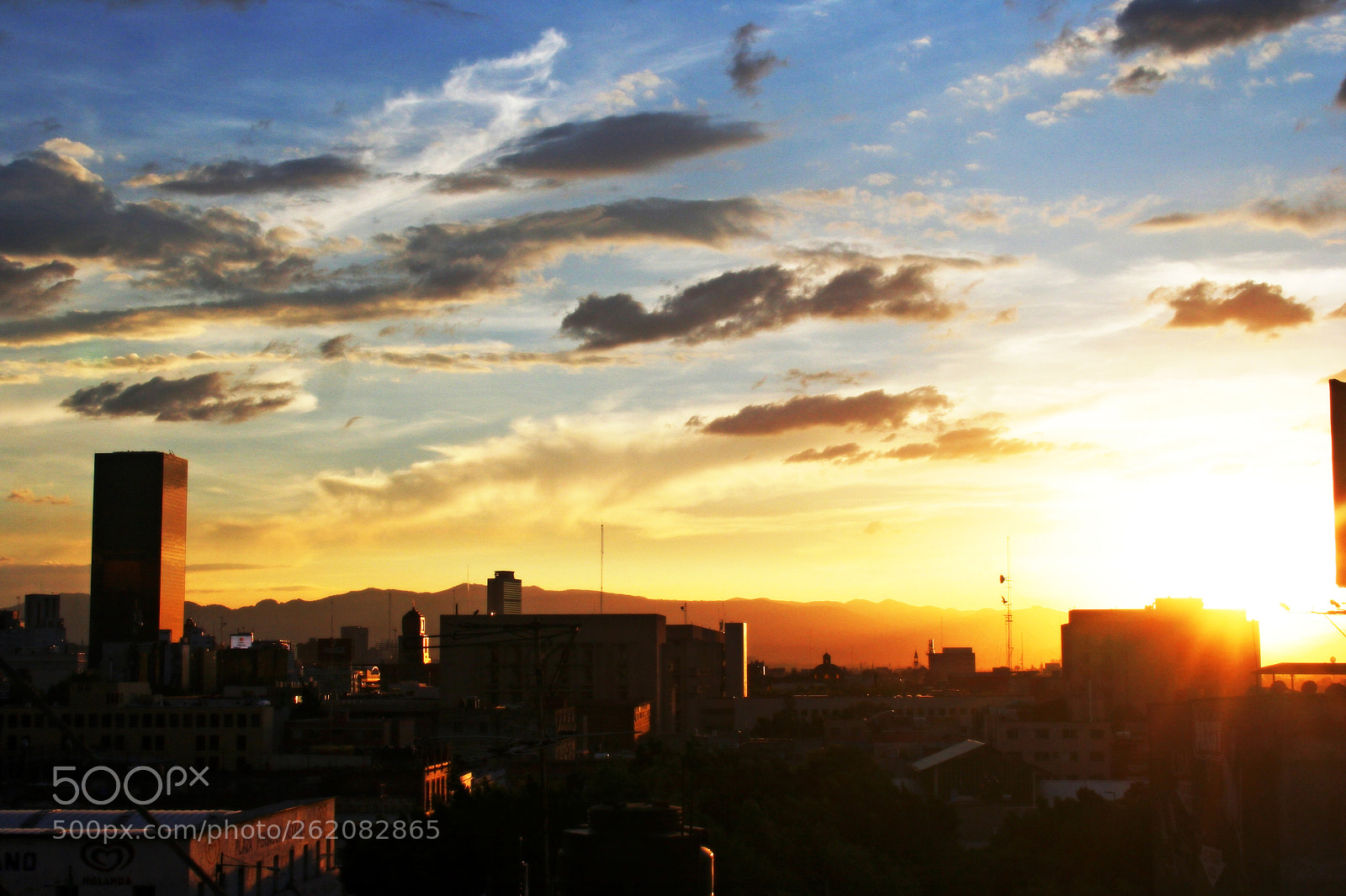 Canon EOS 350D (EOS Digital Rebel XT / EOS Kiss Digital N) sample photo. Sabino lelt () photography