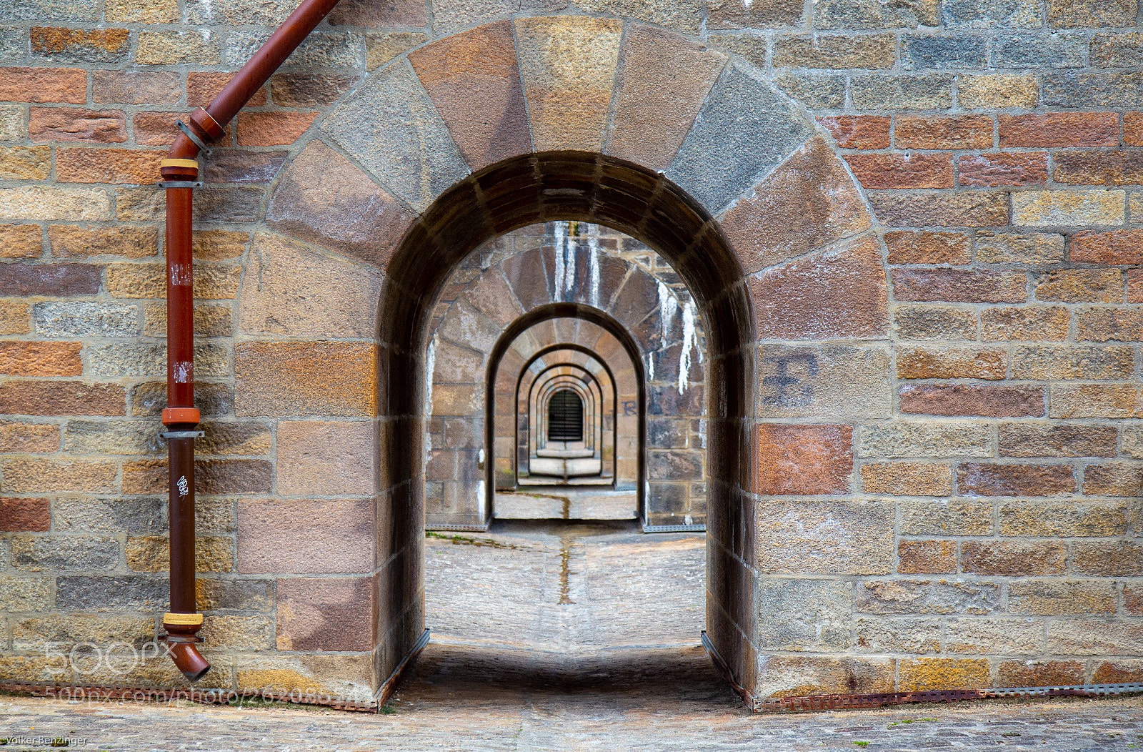 Canon EOS 6D sample photo. Empty archway photography