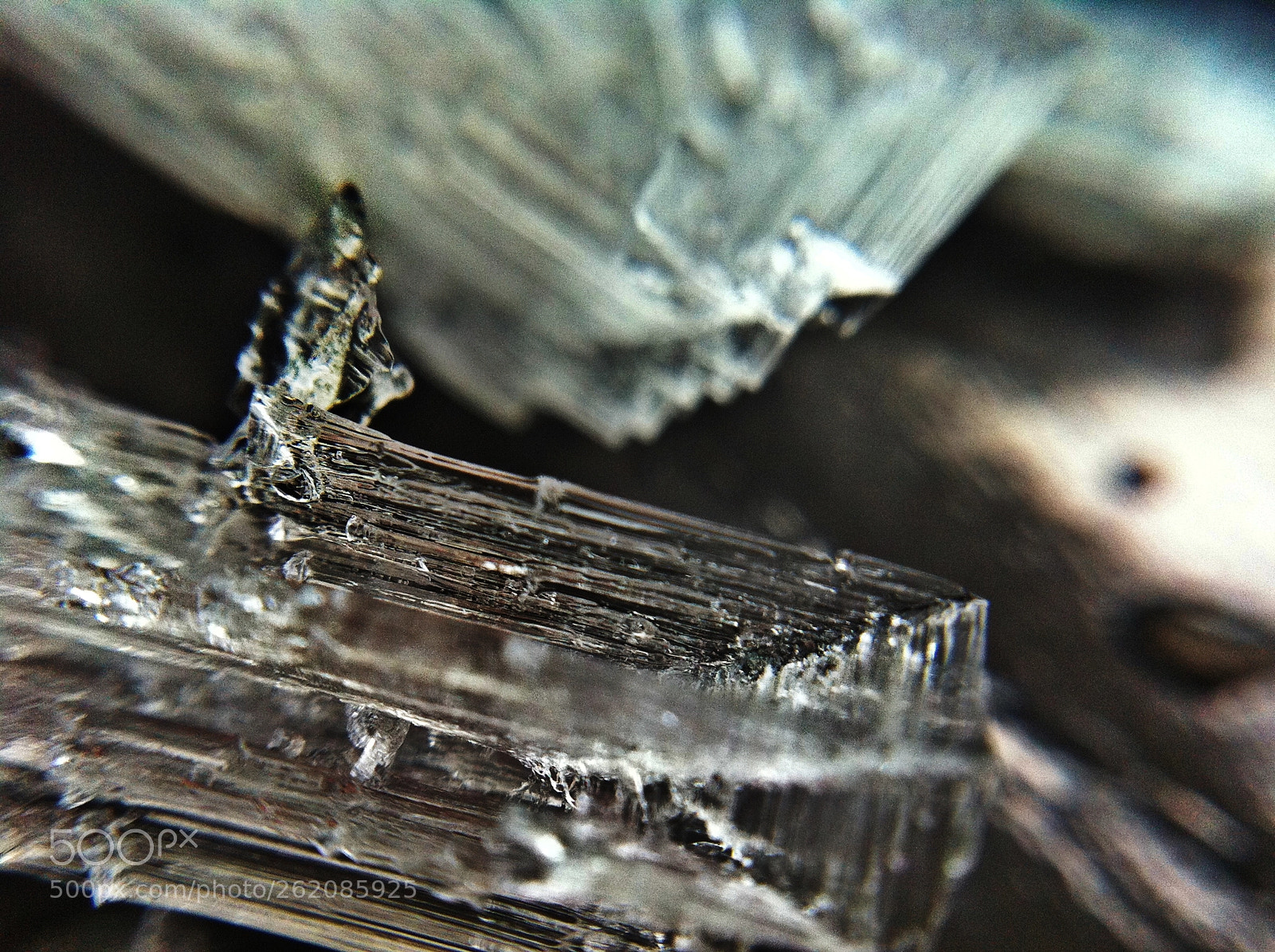 Apple iPhone 4 sample photo. Ice man macro photography