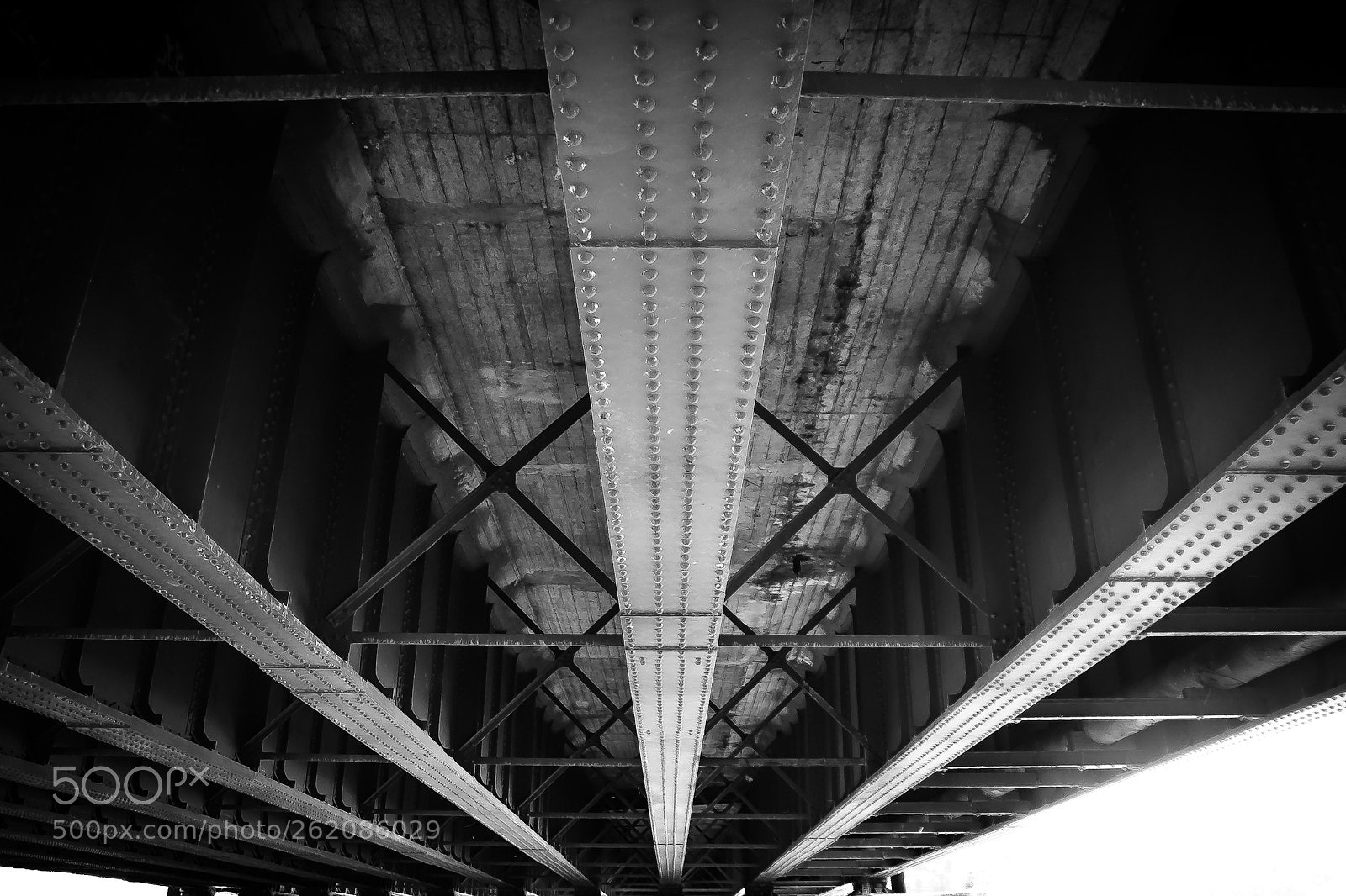 Canon EOS 77D (EOS 9000D / EOS 770D) sample photo. Under bridge perspective photography