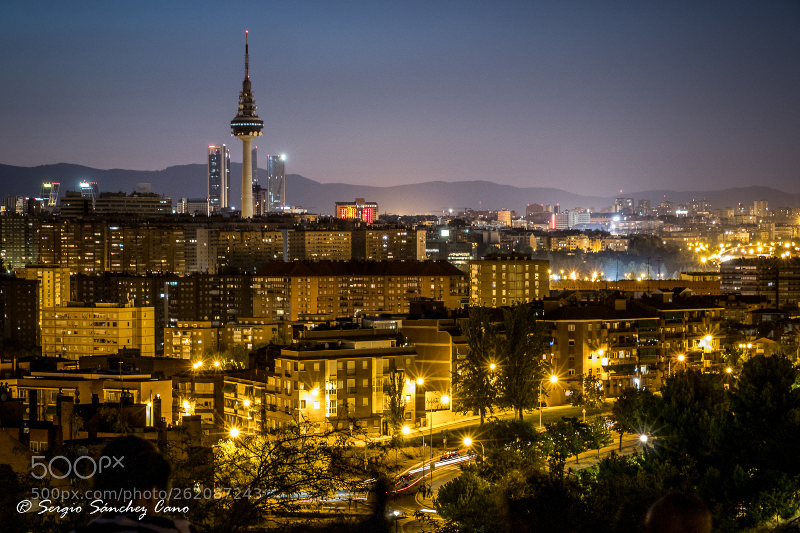 Canon EOS 80D sample photo. Madrid torrespaña photography