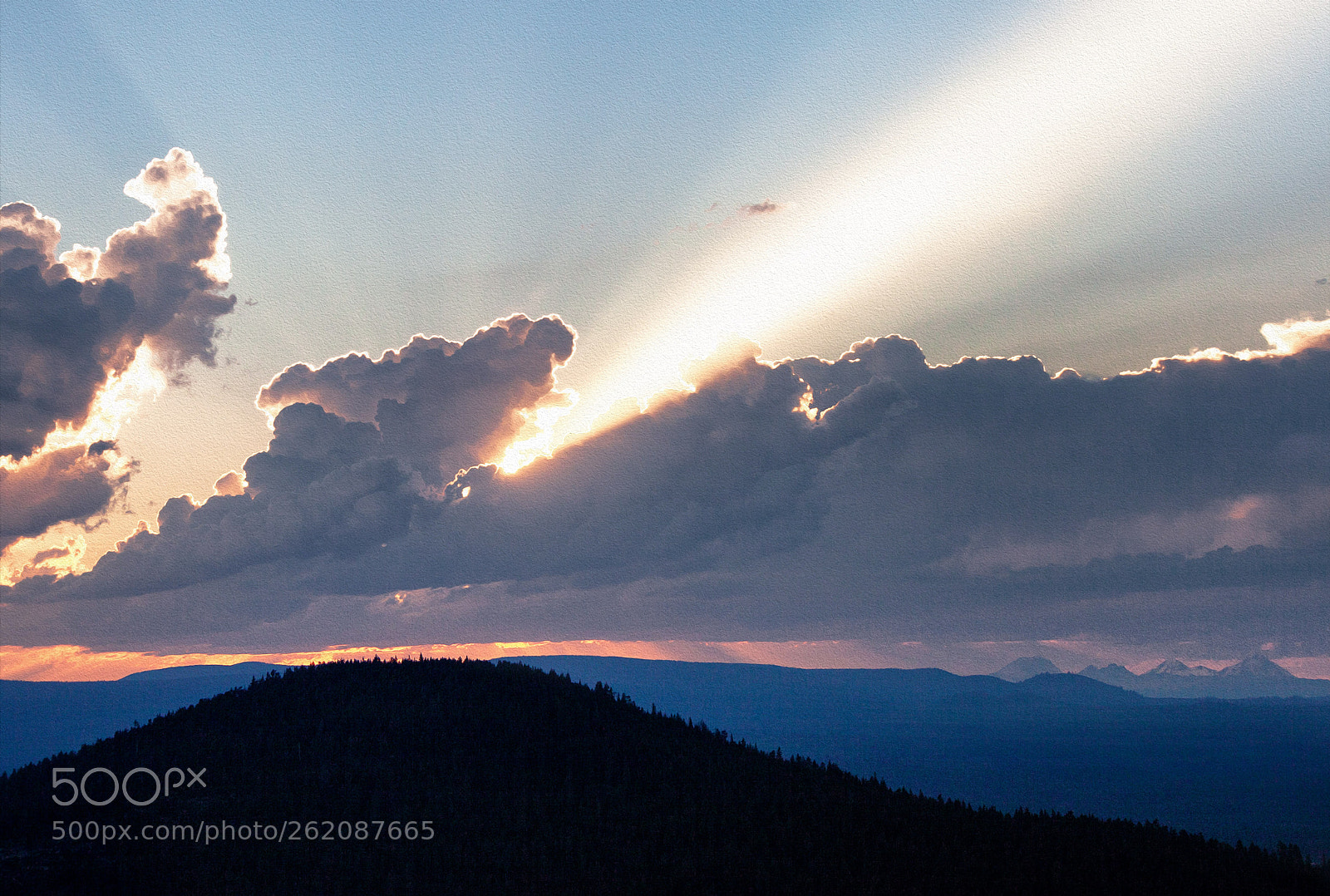Canon EOS 5D Mark II sample photo. Sunset silhouette china hat photography