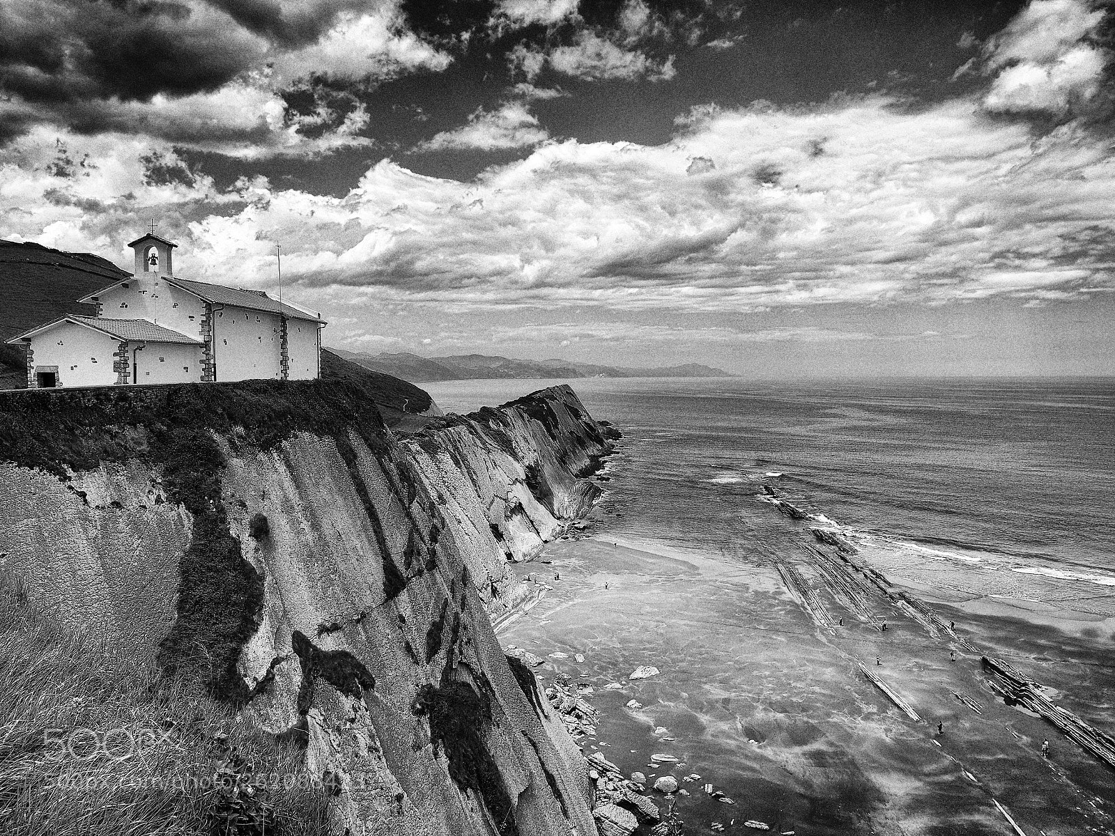 Olympus OM-D E-M1 sample photo. Zumaia and the flysch photography