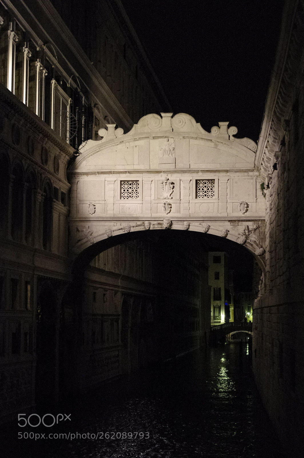 Pentax K-r sample photo. Pont des soupirs photography