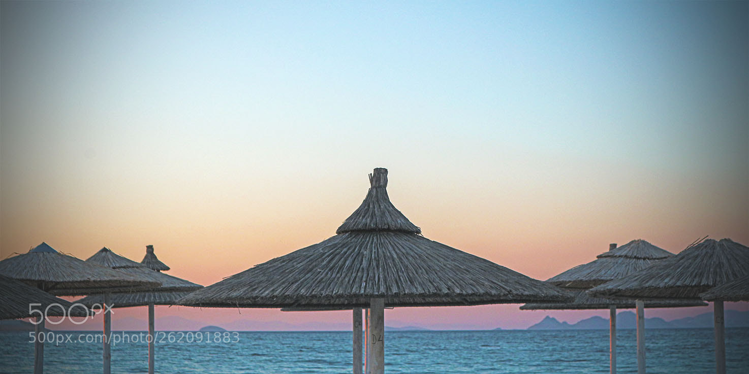 Canon EOS M10 sample photo. Sunset at the beach photography