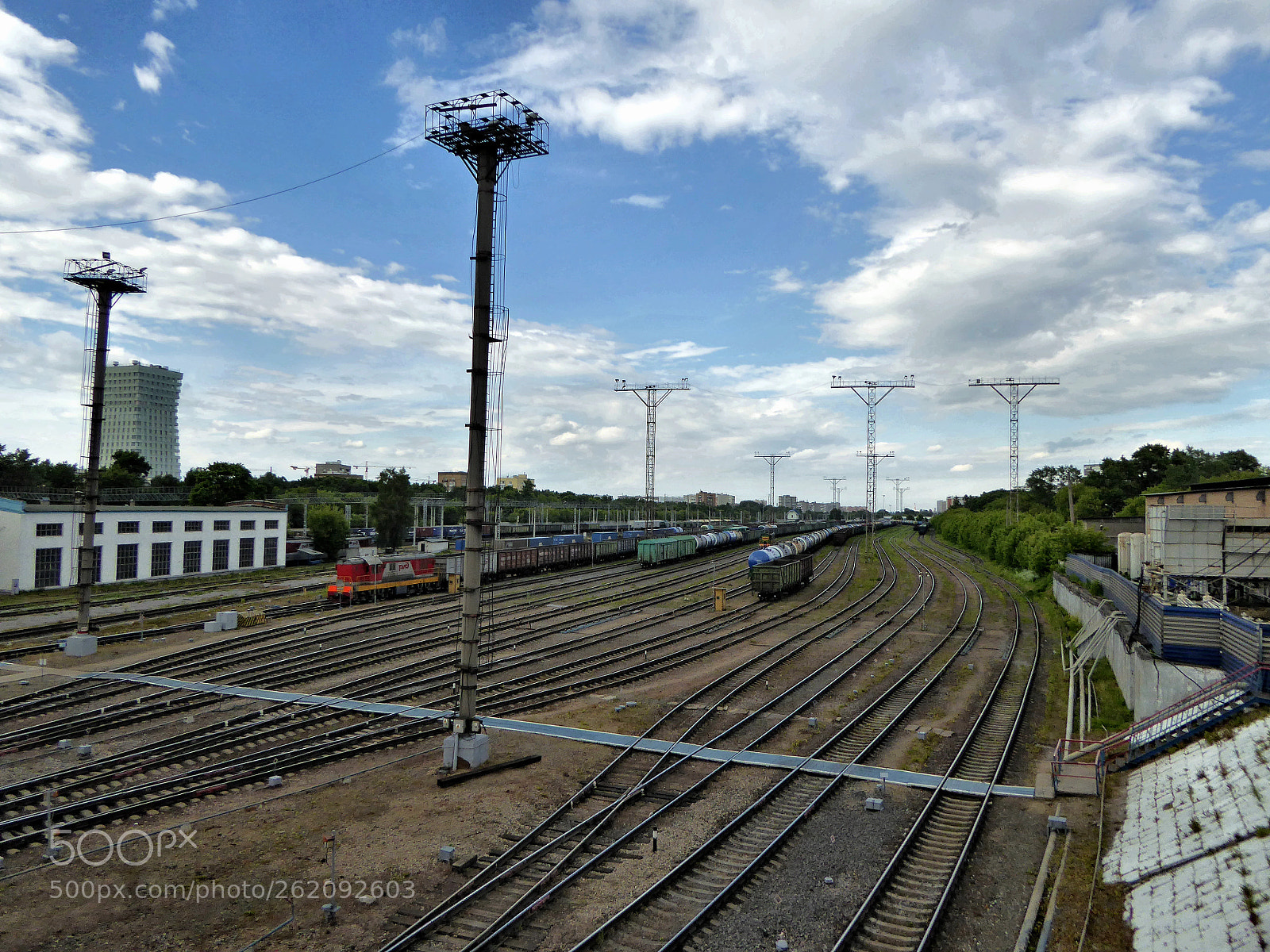 Panasonic Lumix DMC-ZS40 (Lumix DMC-TZ60) sample photo. Railway station losinoostrovskaya in photography