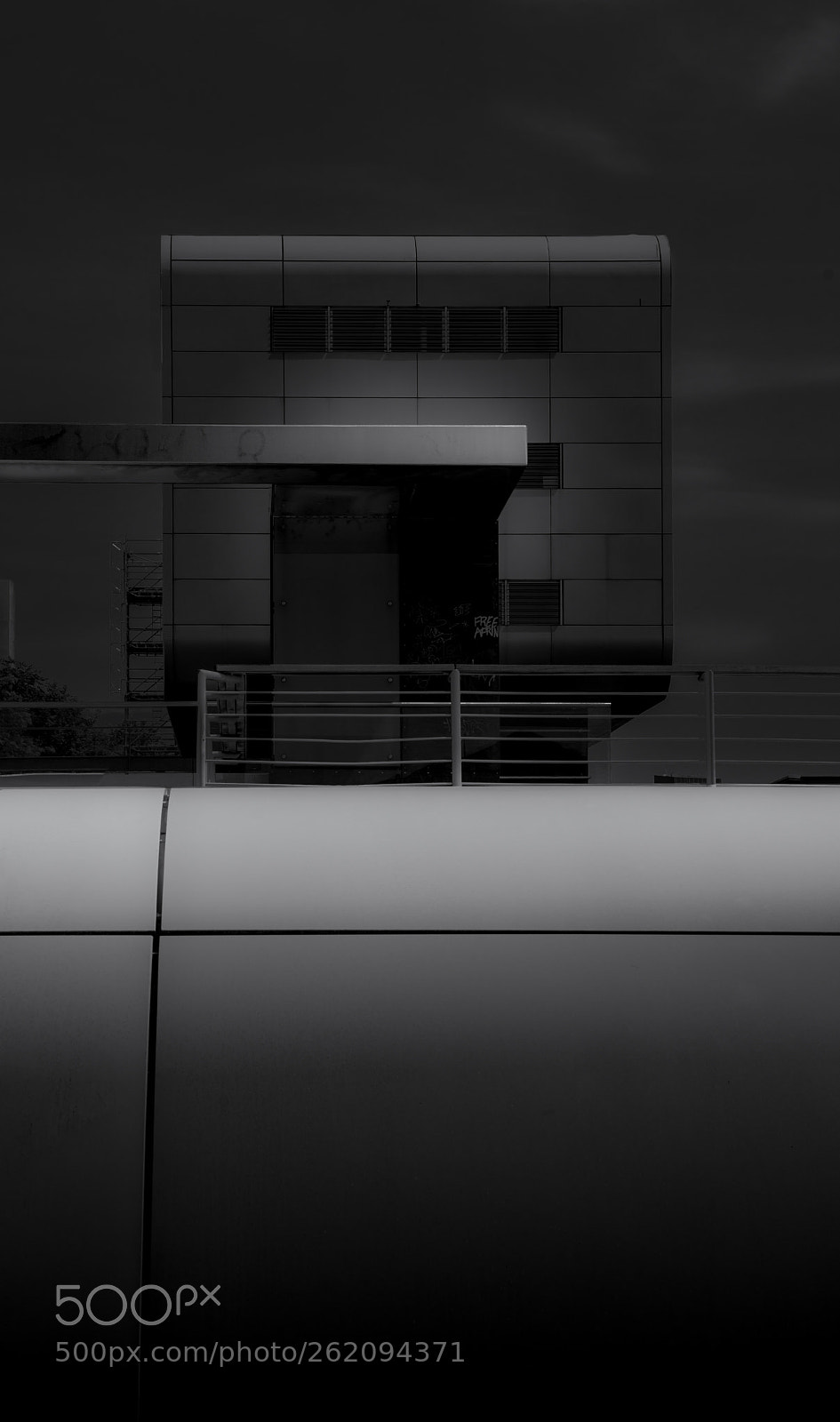 Sony a7 II sample photo. Minimal archi photography