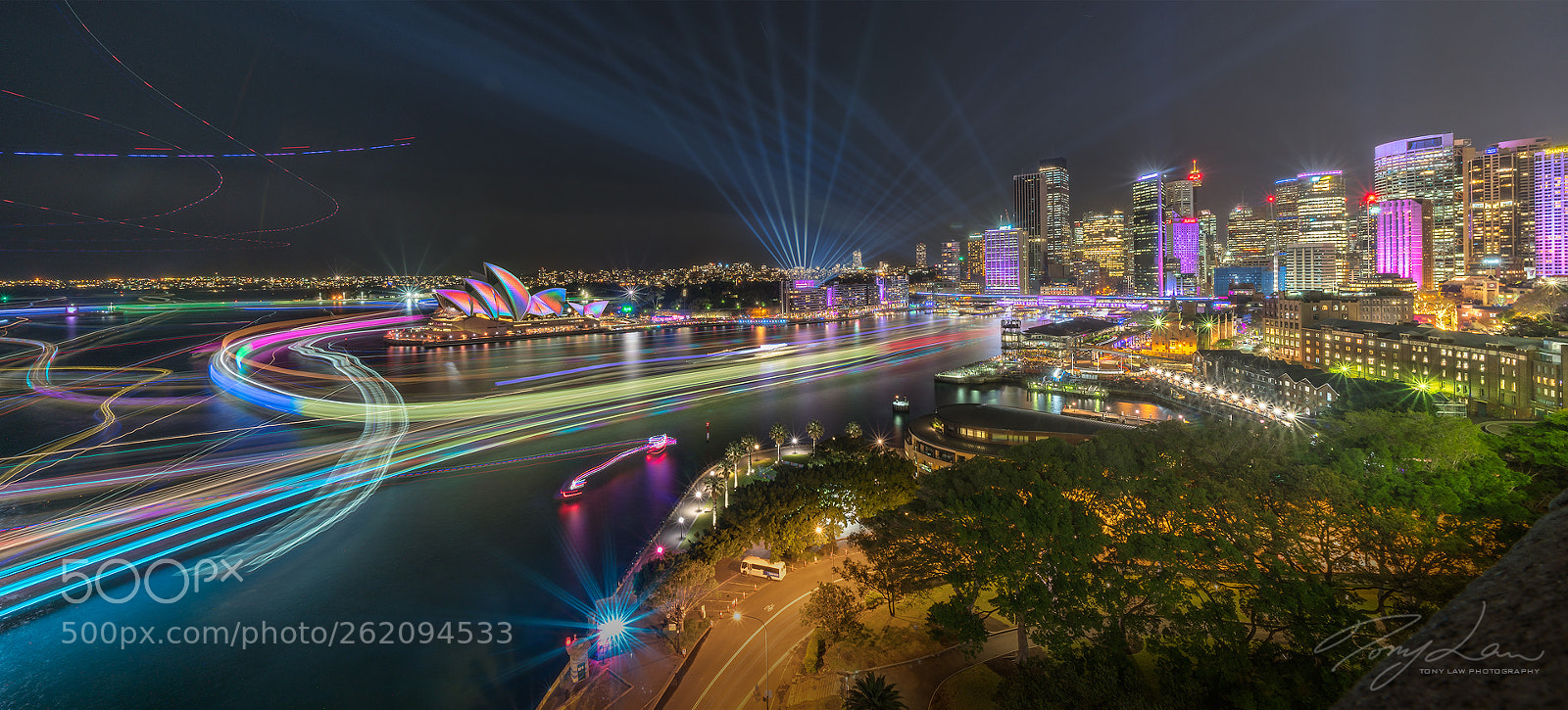 Sony a7R III sample photo. Vivid sydney photography