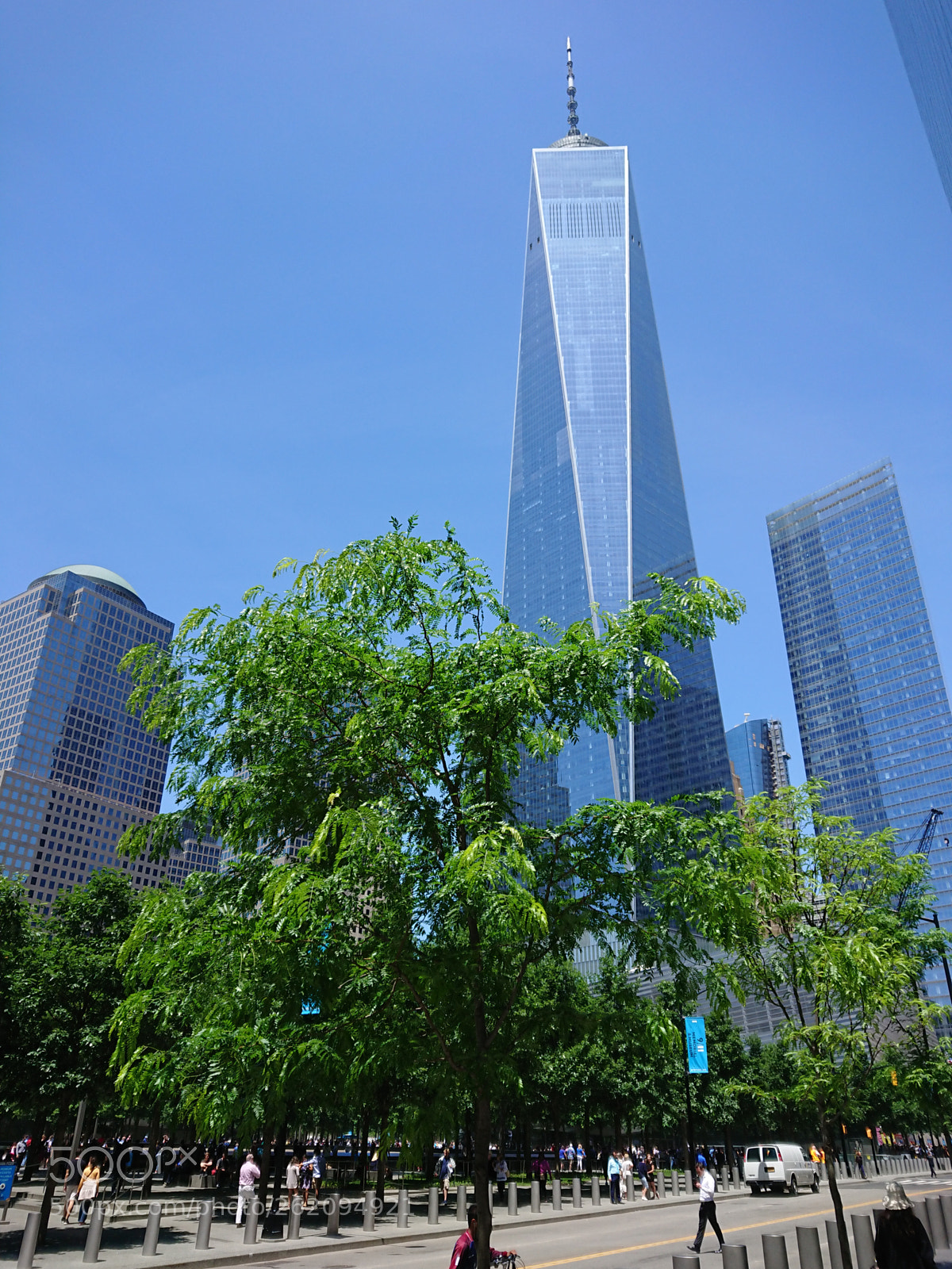 Sony Xperia XZ Premium sample photo. Glorious freedom tower photography